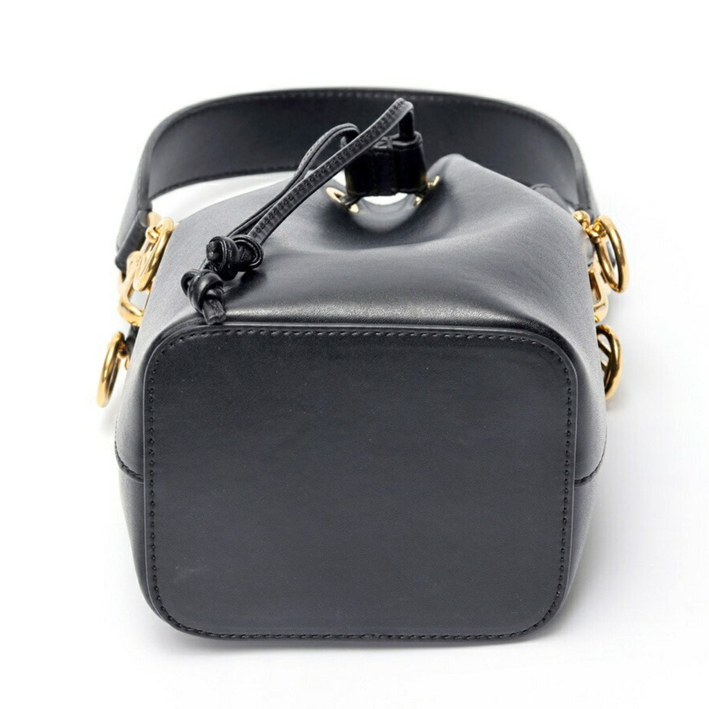 Fendi Black Leather Handbag (Pre-Owned)