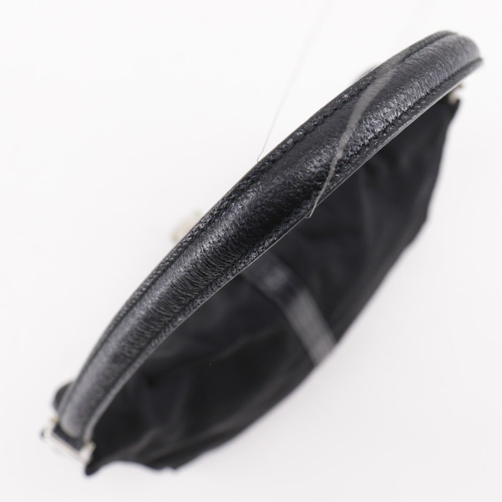 Gucci Black Nylon Canvas Shoulder Bag (Pre-Owned)