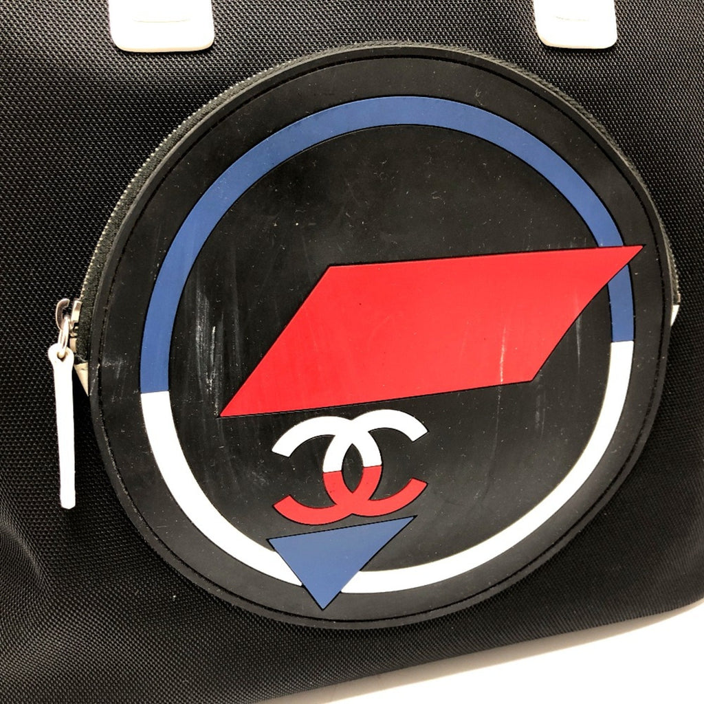 Chanel Black Cloth Shoulder Bag (Pre-Owned)