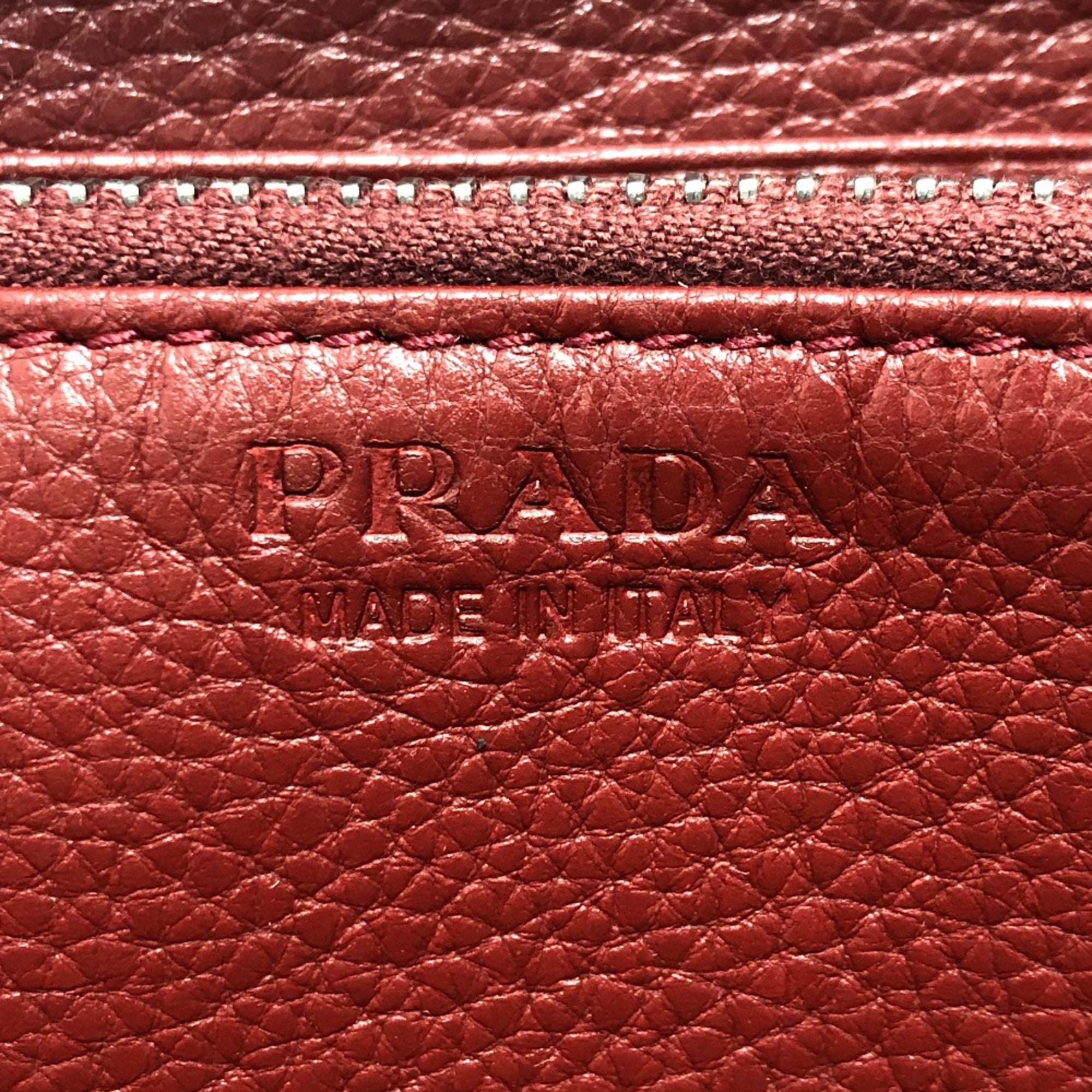Prada Red Leather Long Wallet (Bi-Fold) (Pre-Owned)