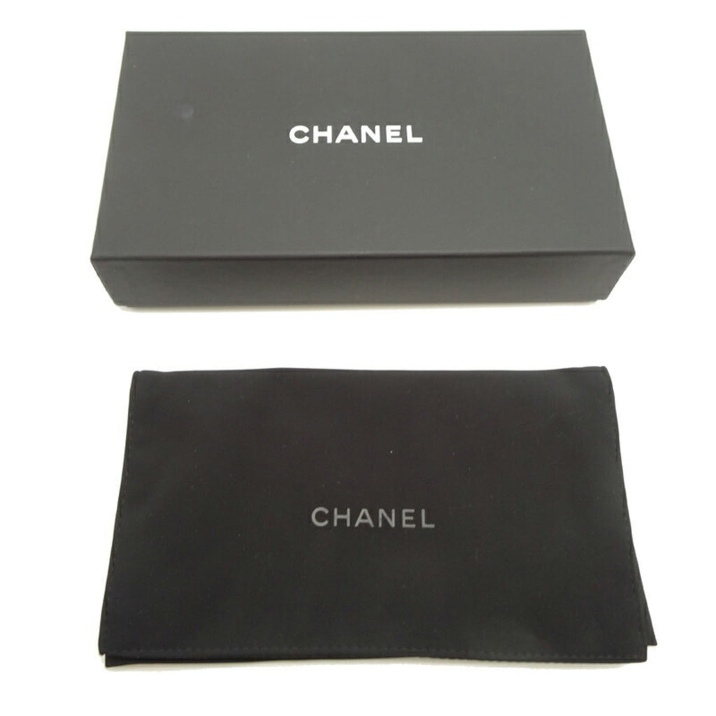 Chanel White Grained Calfskin Wallet (Tri-Fold) (Pre-Owned)
