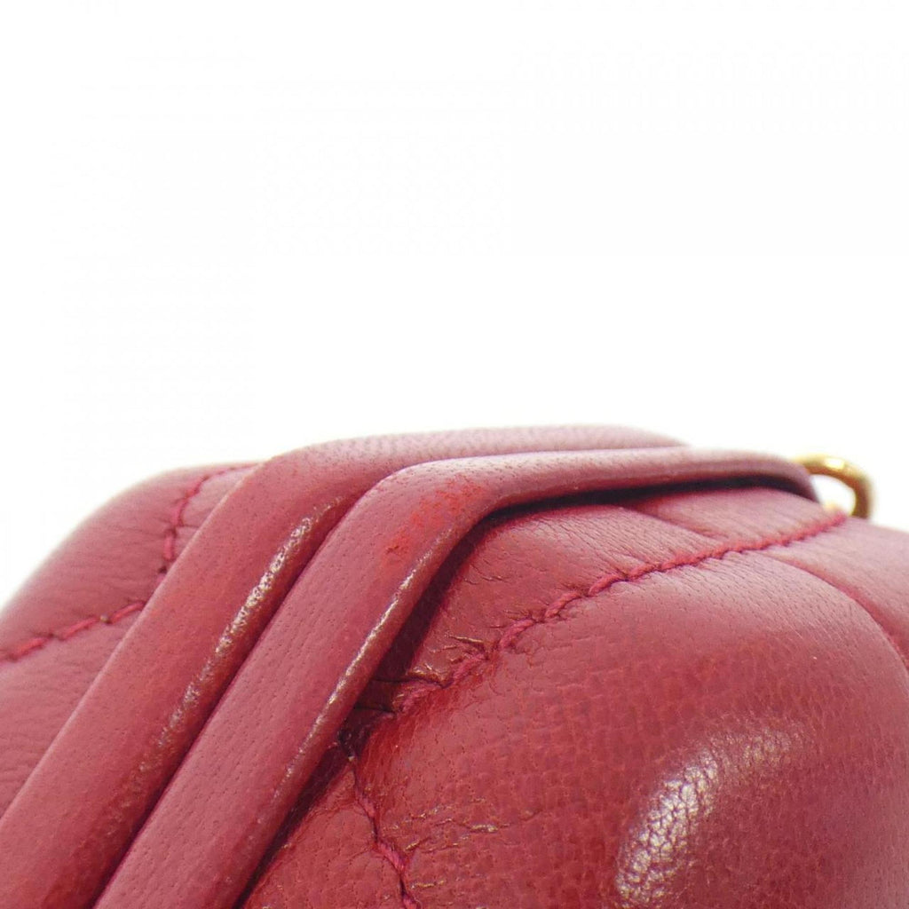 Chanel Red Color Leather Shoulder Bag (Pre-Owned)