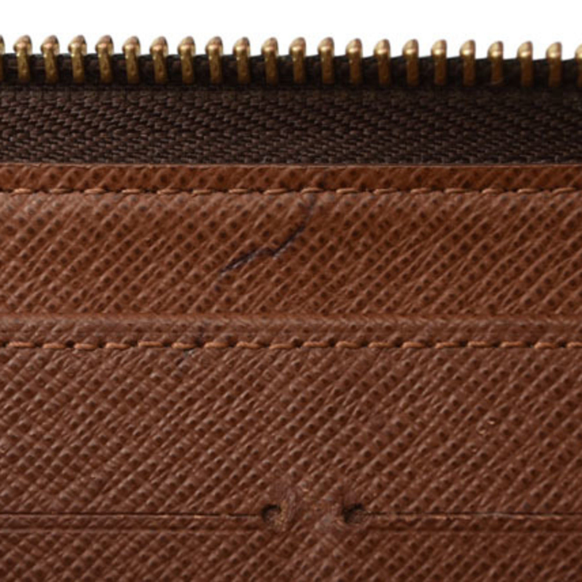 Louis Vuitton Monogram Monogram Wallet (Bi-Fold) (Pre-Owned)