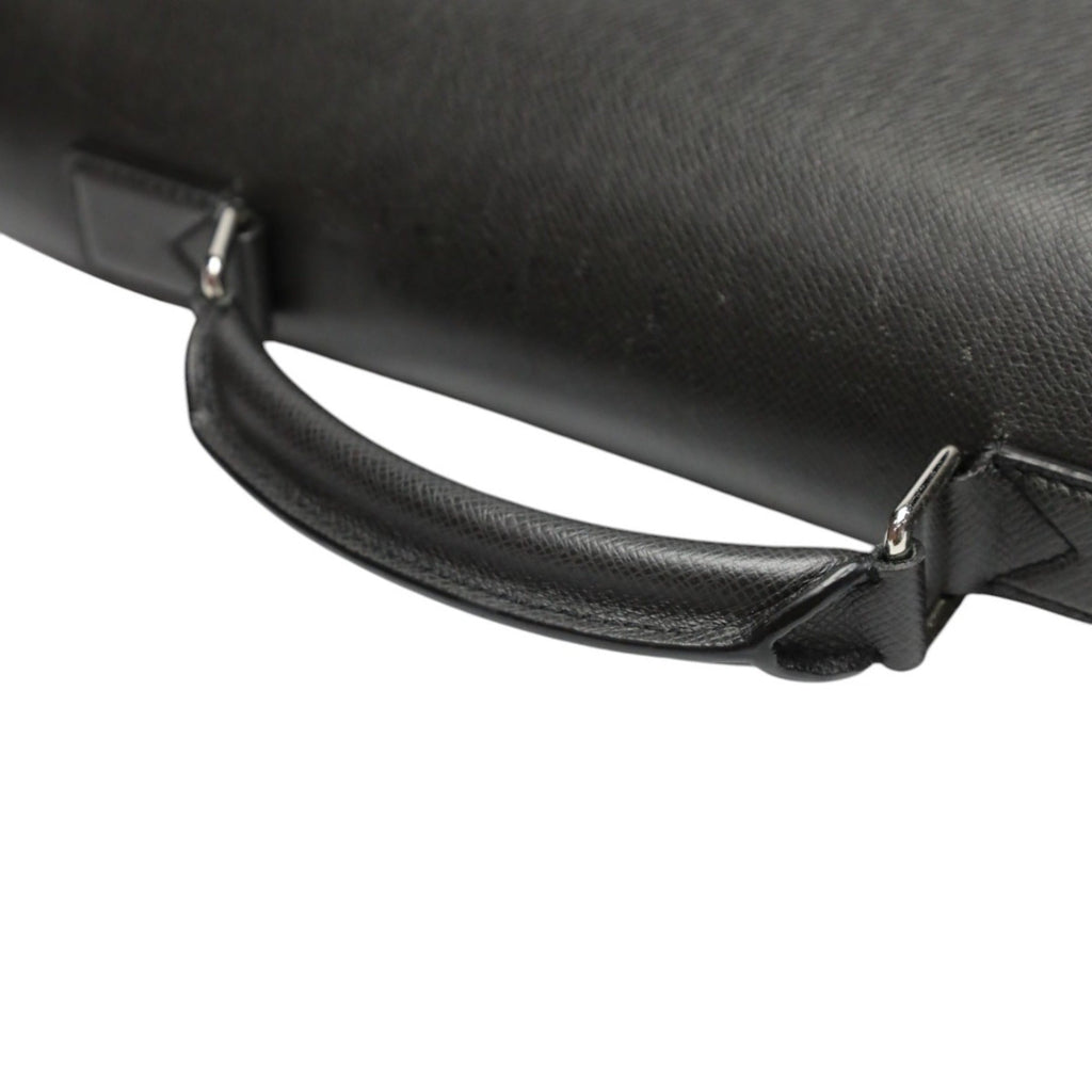 Louis Vuitton Glacier Gray Taiga Leather Attaché Case (Pre-Owned)
