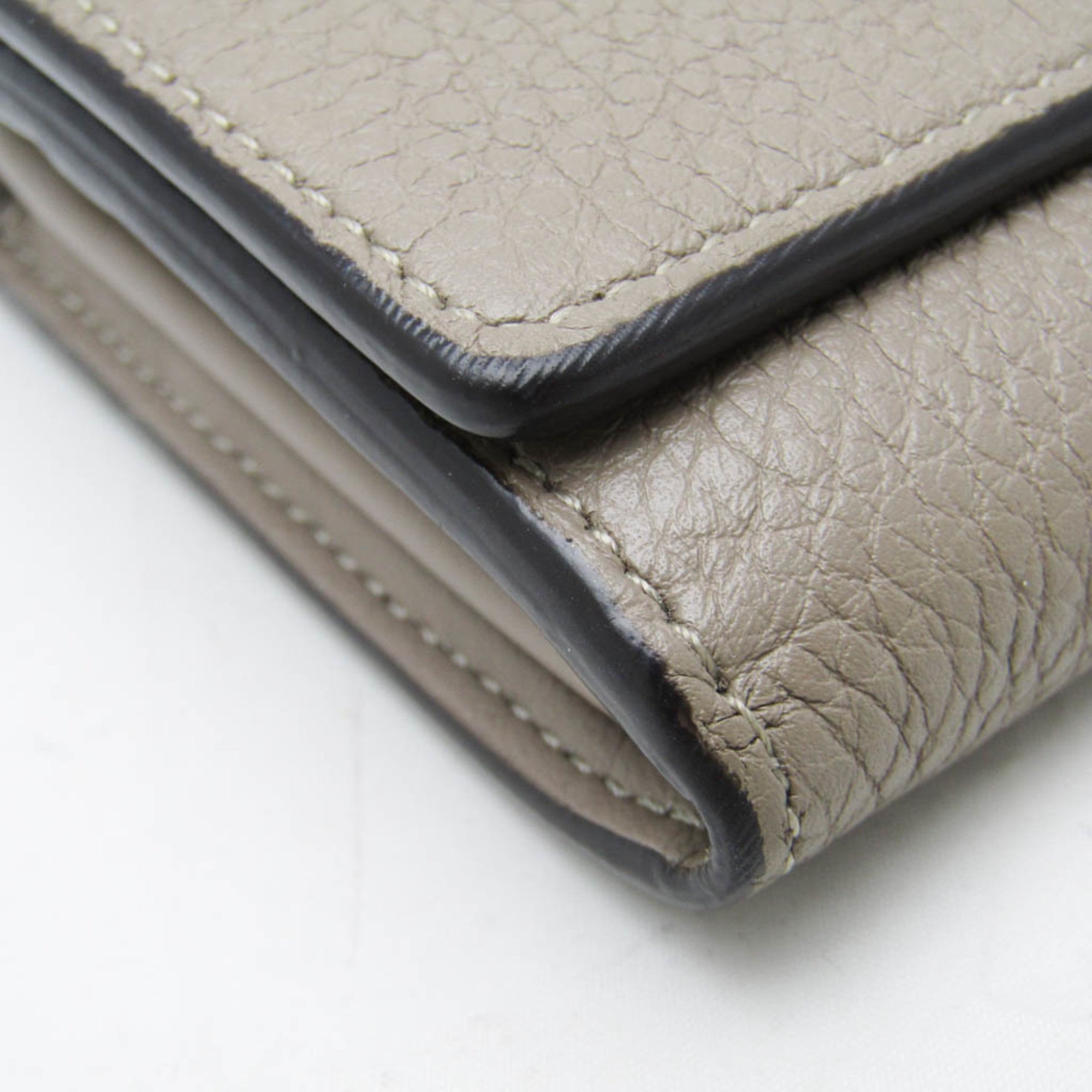 Fendi Beige Leather Long Wallet (Bi-Fold) (Pre-Owned)