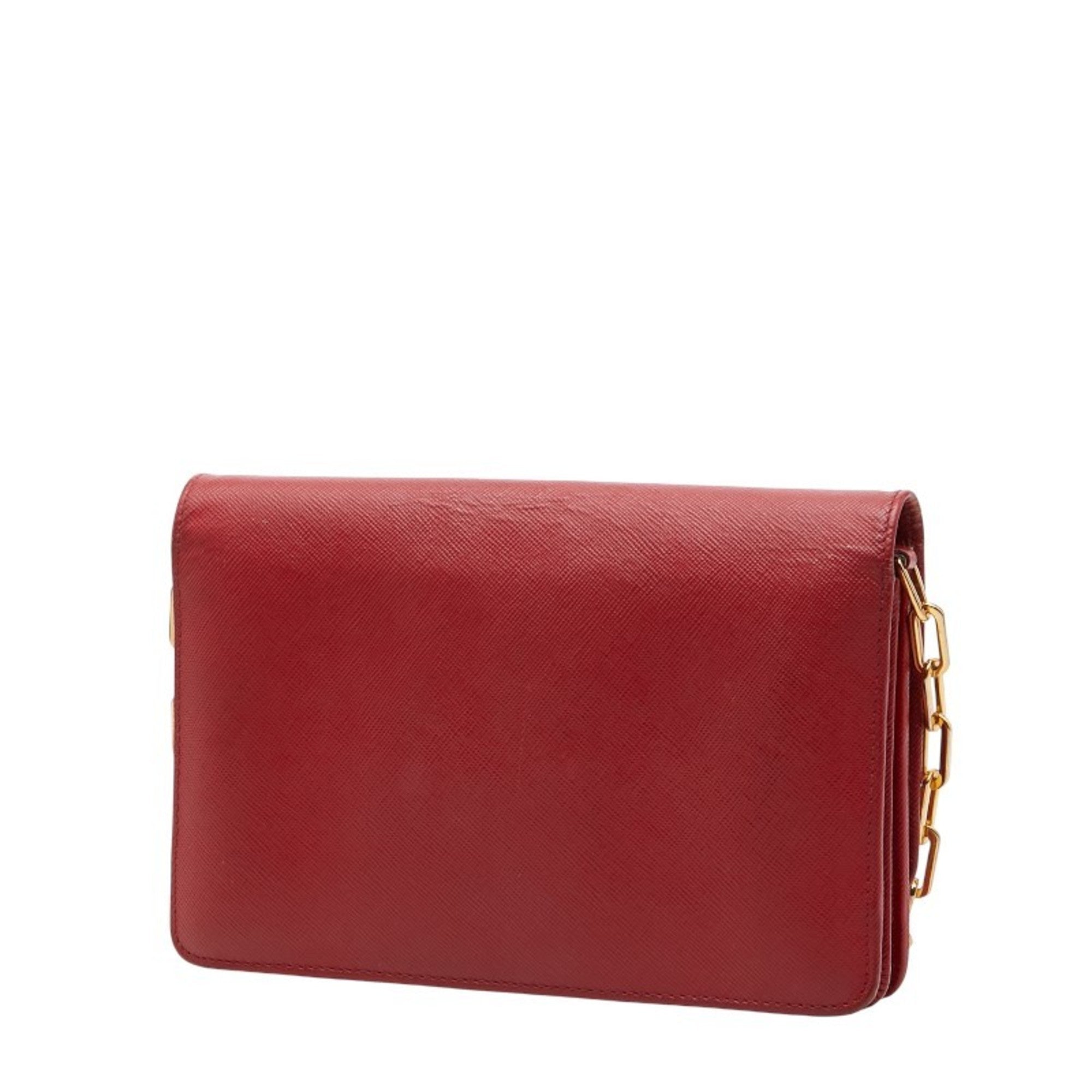 Prada Red Color Leather Shoulder Bag (Pre-Owned)