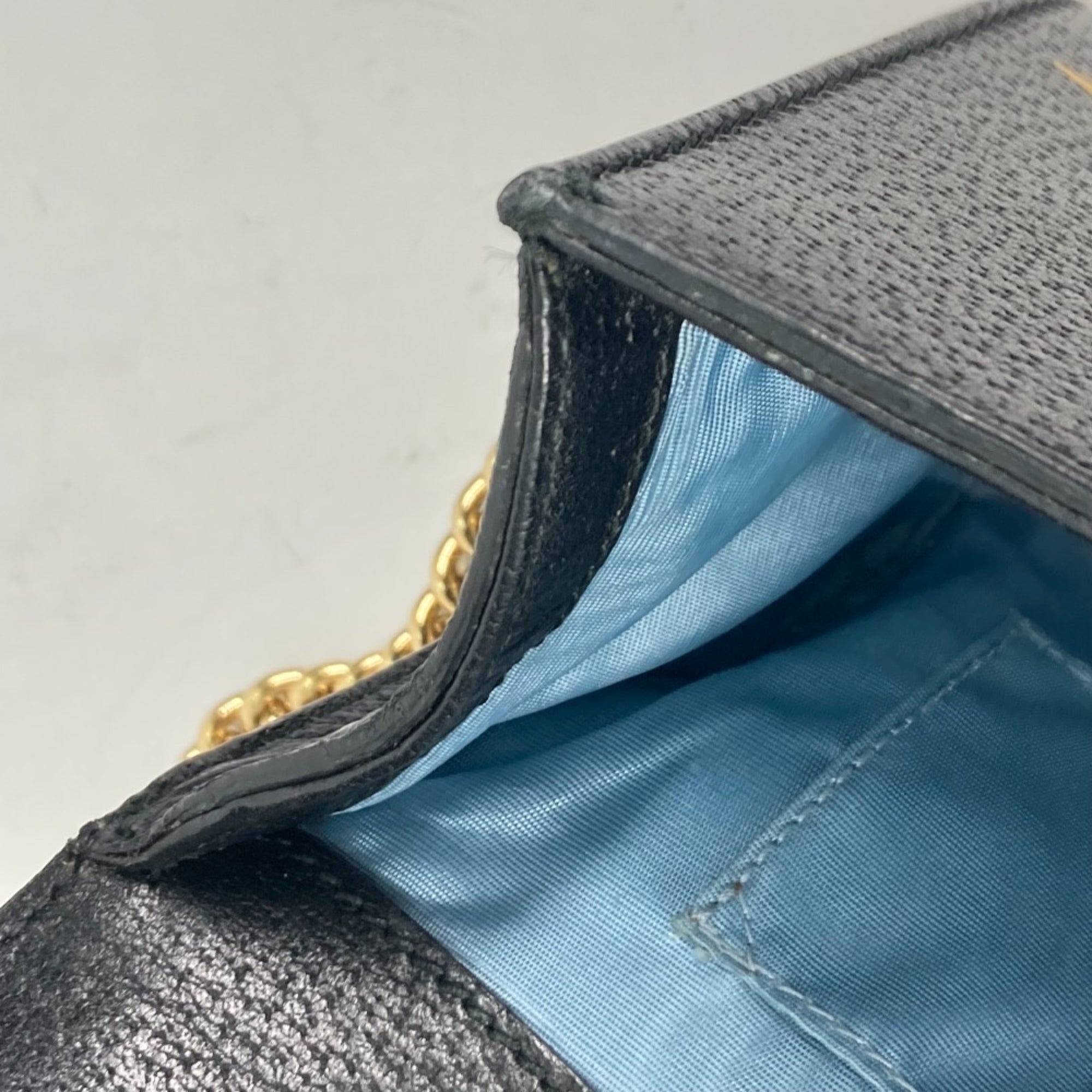 Gucci Black Gold Leather Pochette Shoulder Bag (Pre-Owned)