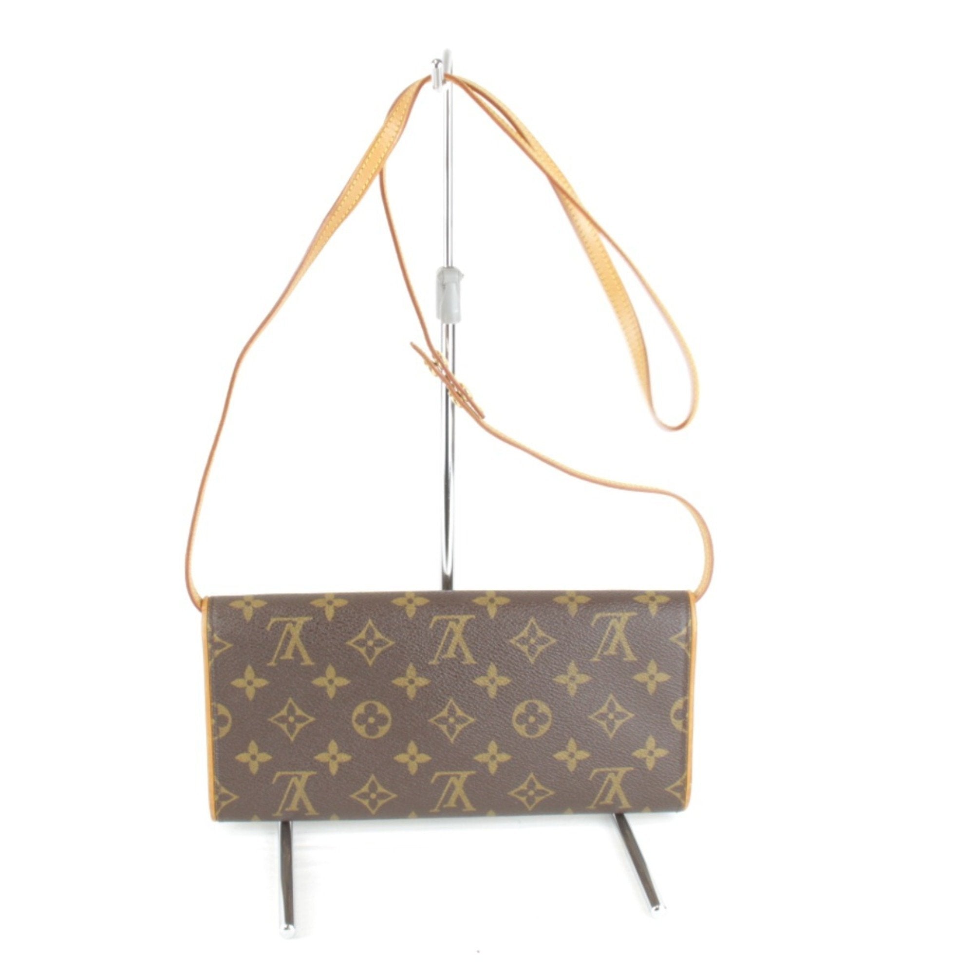 Louis Vuitton Brown Monogram Monogram Pochette Shoulder Bag (Pre-Owned)