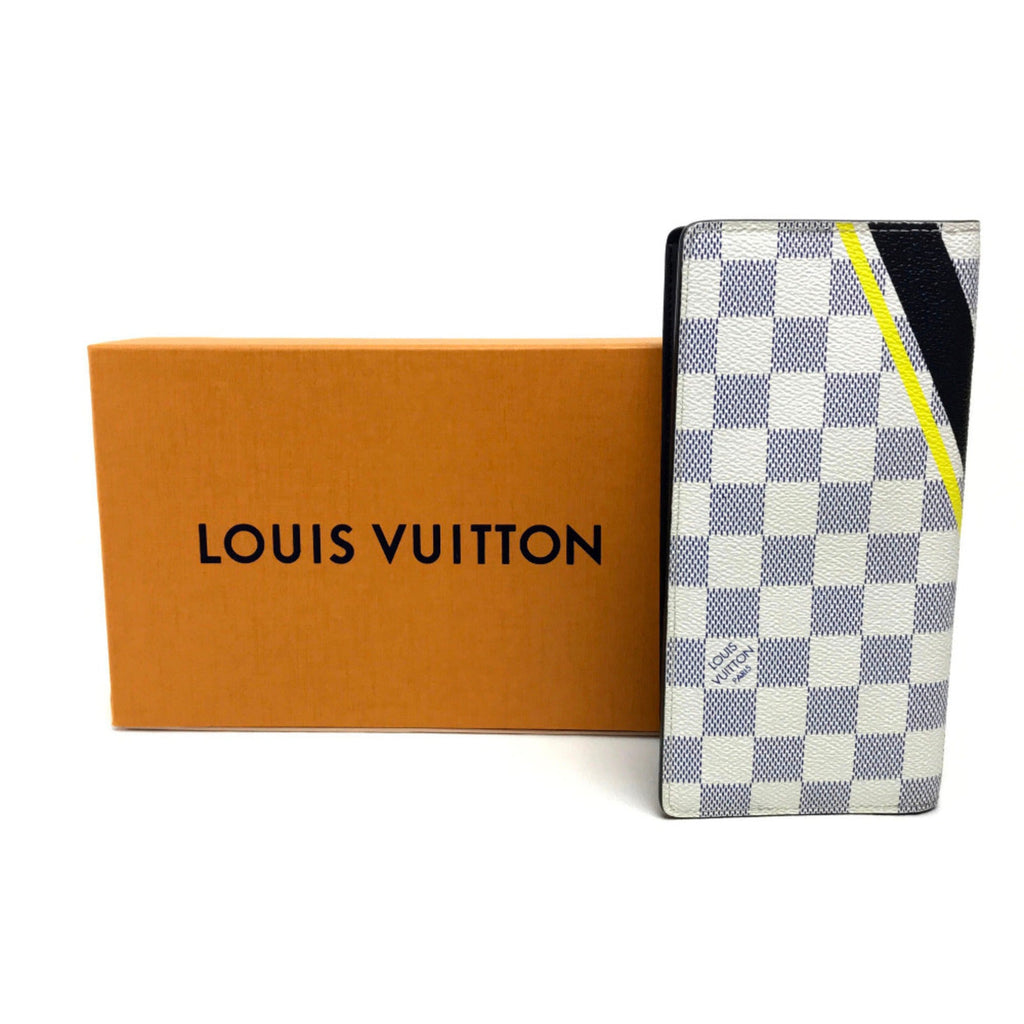 Louis Vuitton White Other Long Wallet (Bi-Fold) (Pre-Owned)