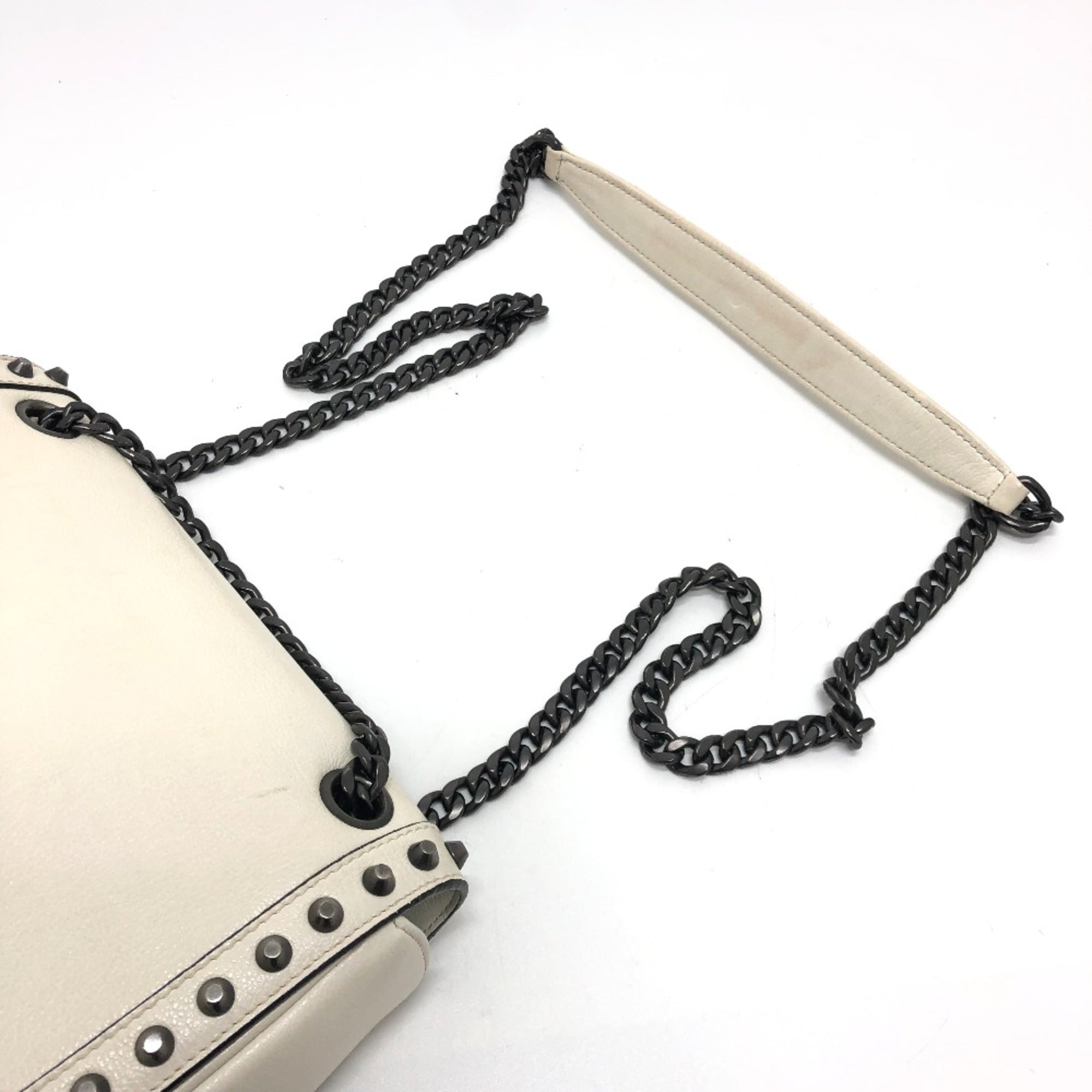 Prada White Leather Shoulder Bag (Pre-Owned)