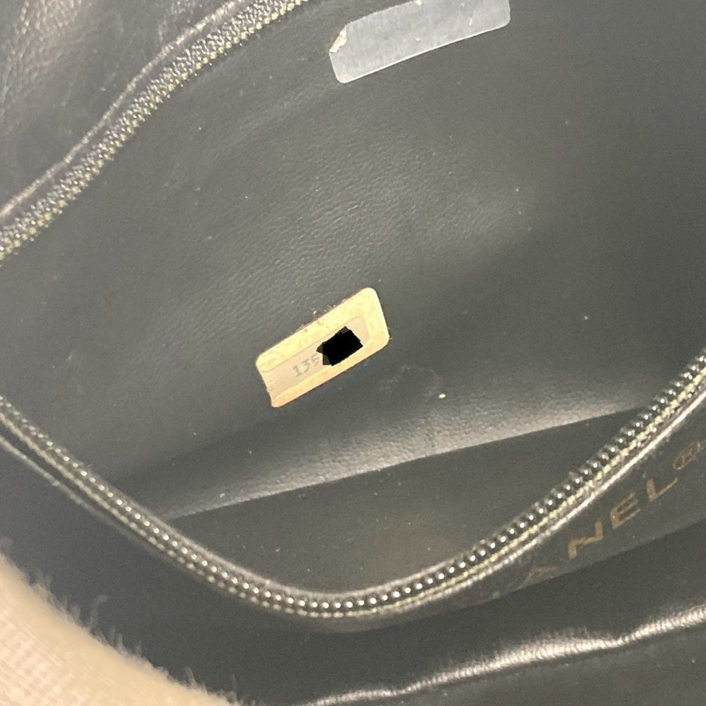 Chanel Black Leather Pouch (Pre-Owned)