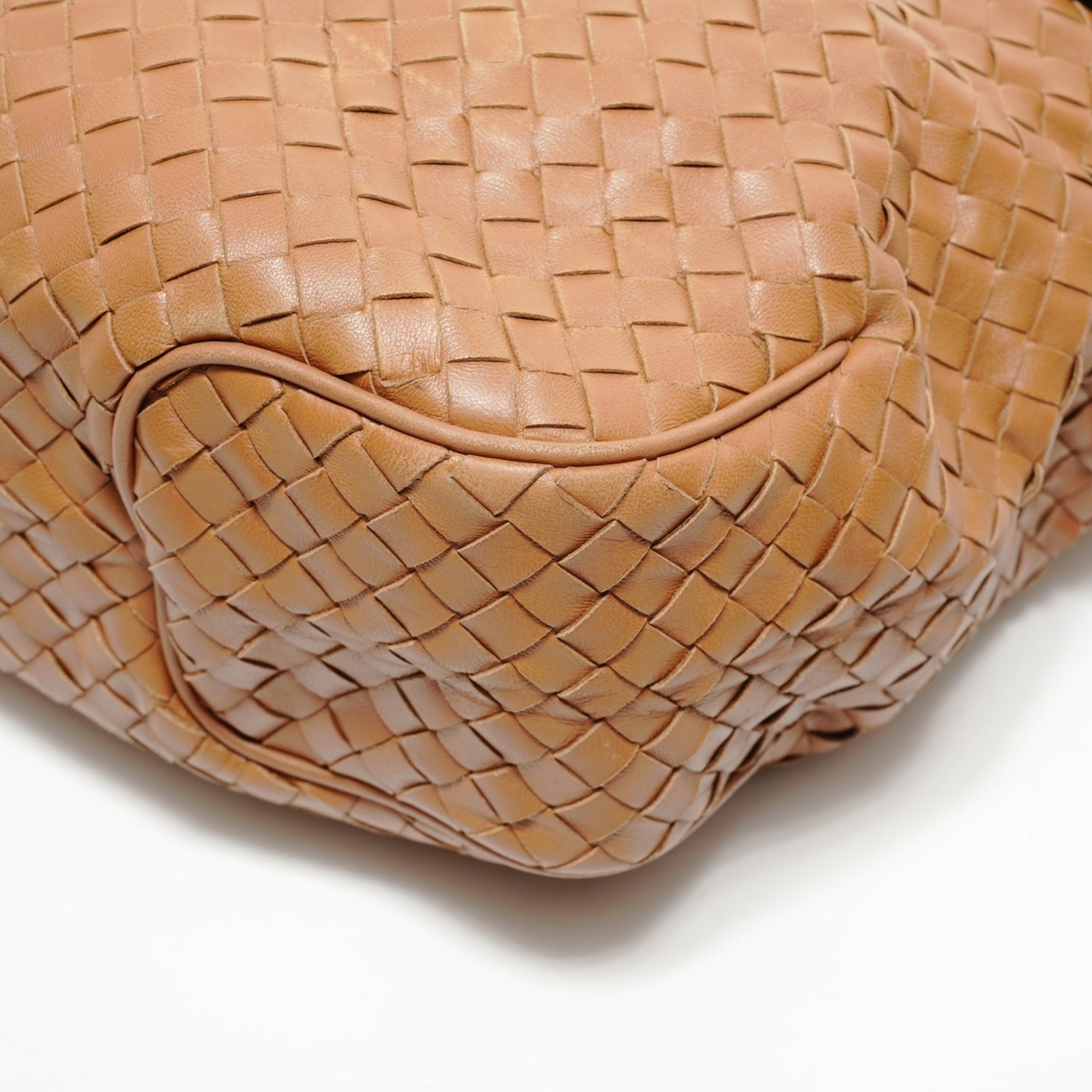 Bottega Veneta Intrecciato Brown Intrecciato Shoulder Bag (Pre-Owned)