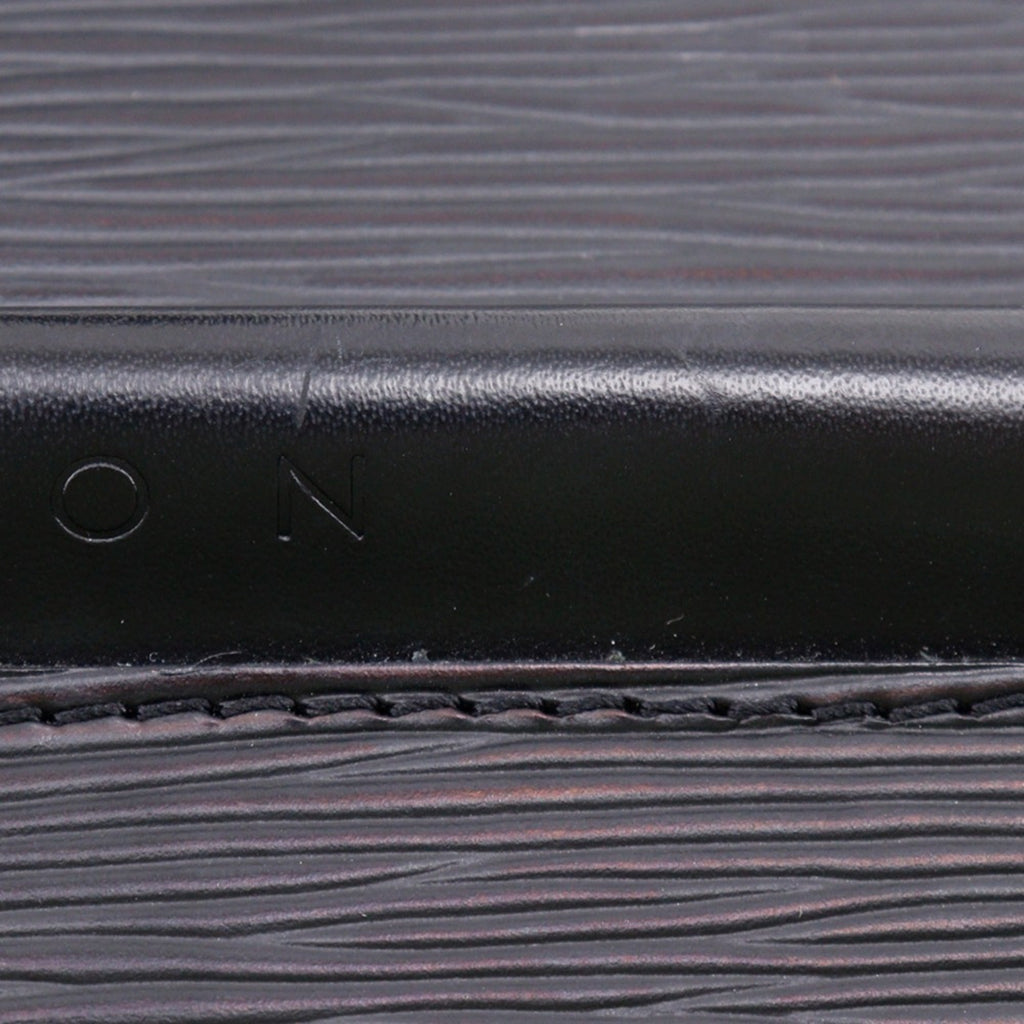 Louis Vuitton Black Noir Epi Leather Shoulder Bag (Pre-Owned)