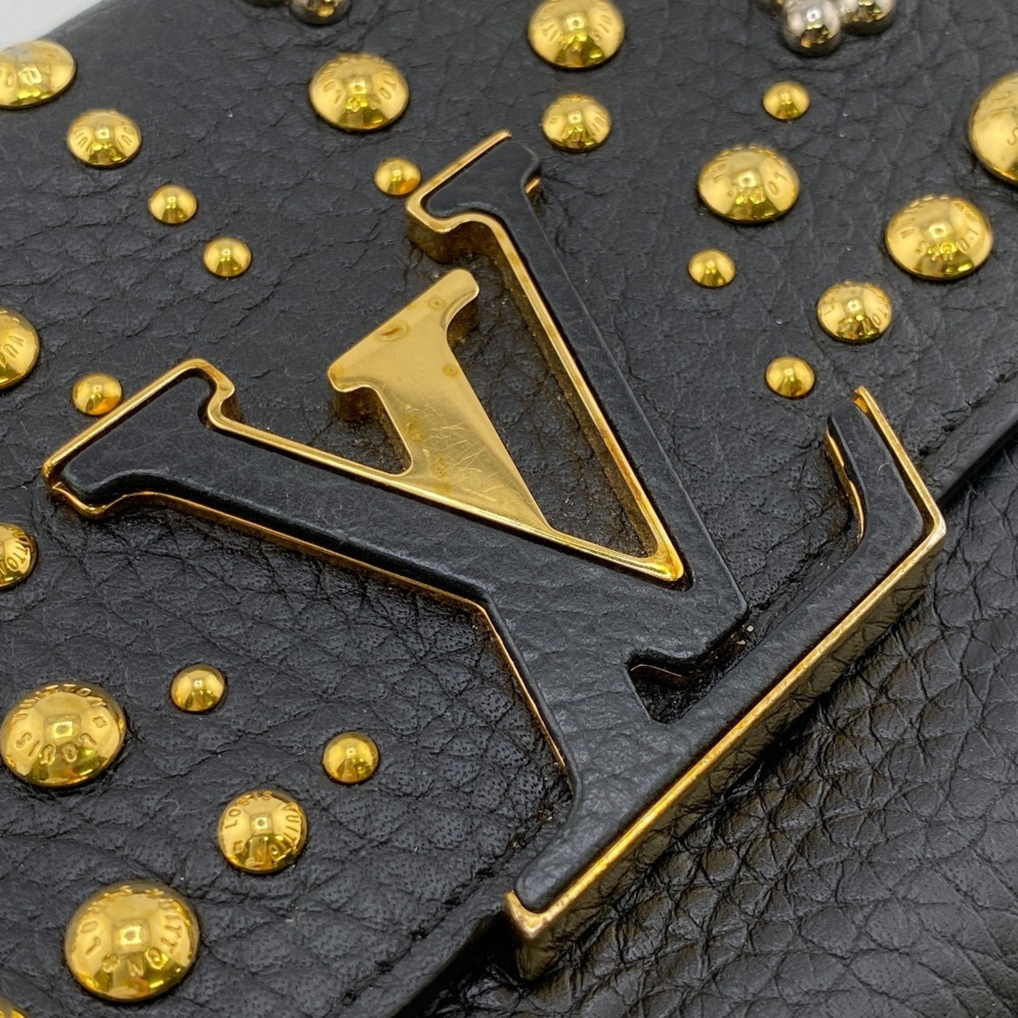 Louis Vuitton Black Leather Long Wallet (Bi-Fold) (Pre-Owned)
