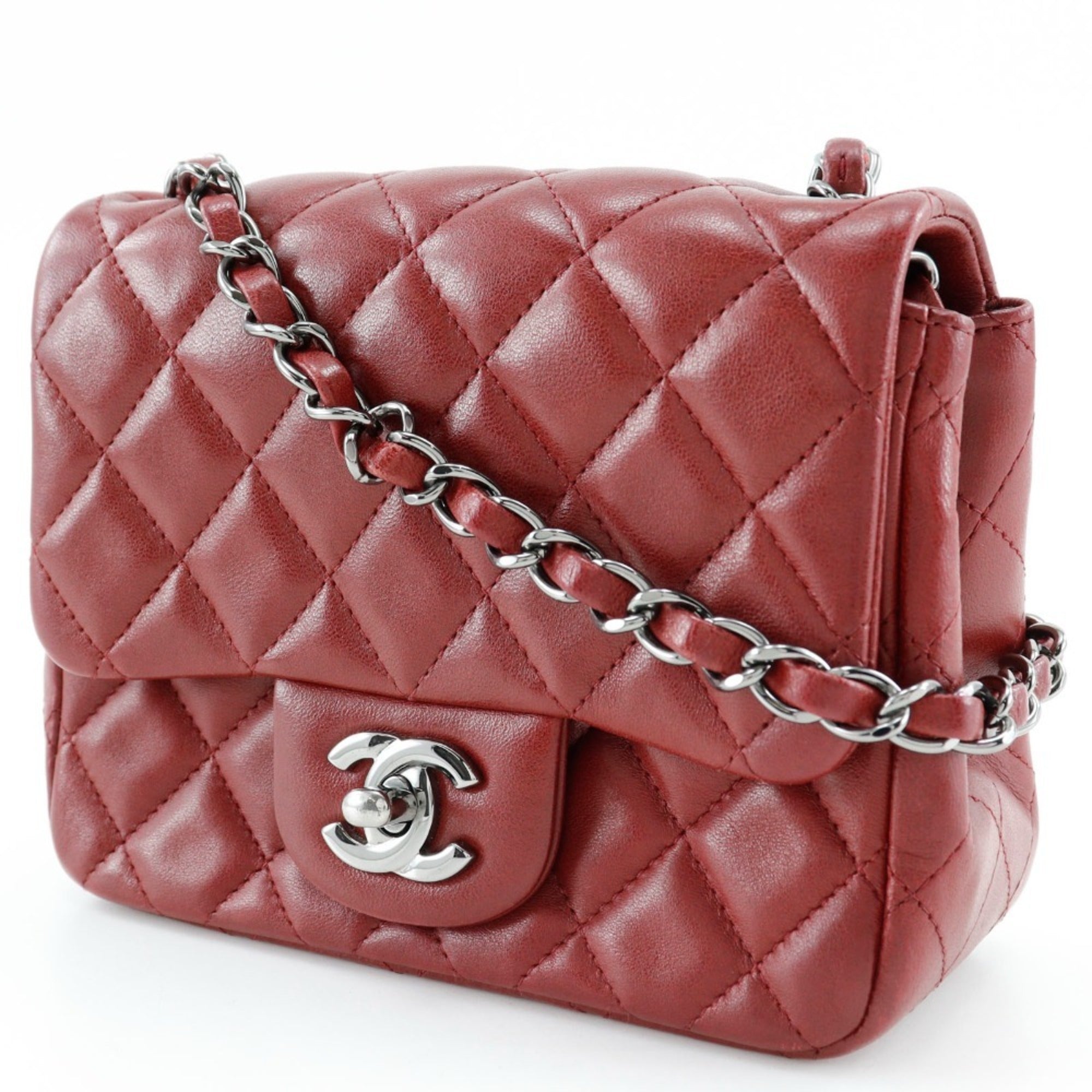 Chanel Red Color Leather Shoulder Bag (Pre-Owned)