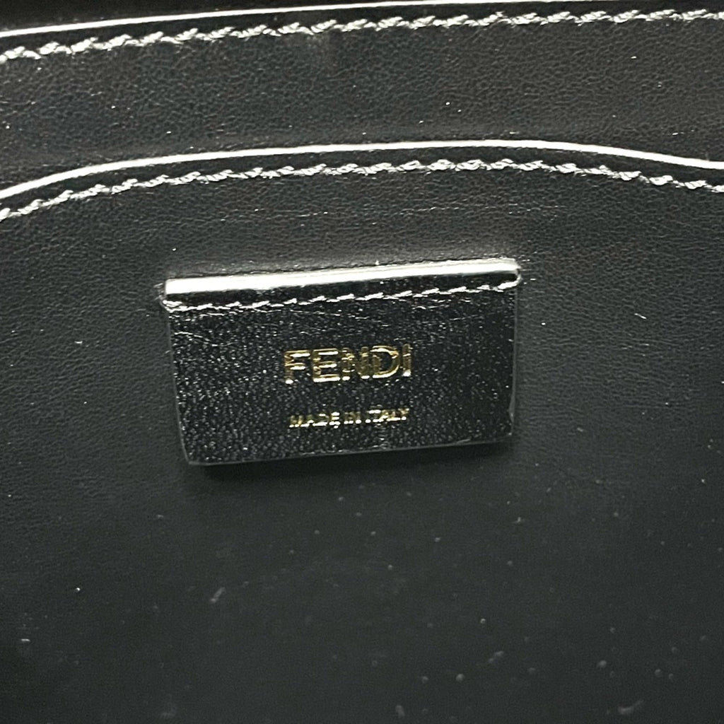 Fendi Yellow Leather Shoulder Bag (Pre-Owned)