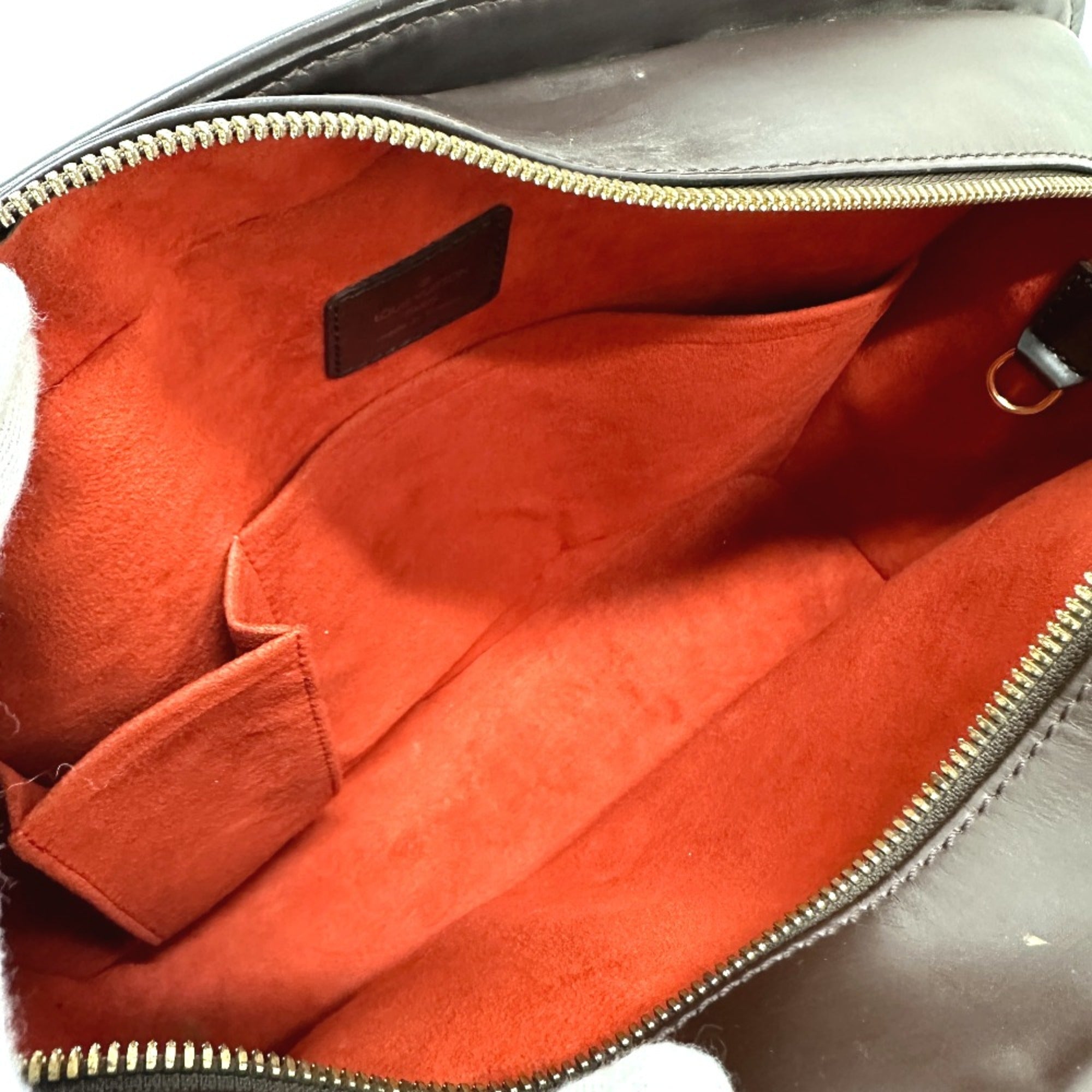 Louis Vuitton Brown Other Handbag (Pre-Owned)