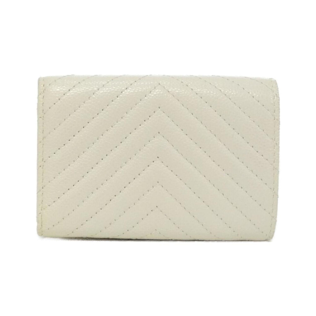 Chanel White Grained Calfskin Wallet (Bi-Fold) (Pre-Owned)
