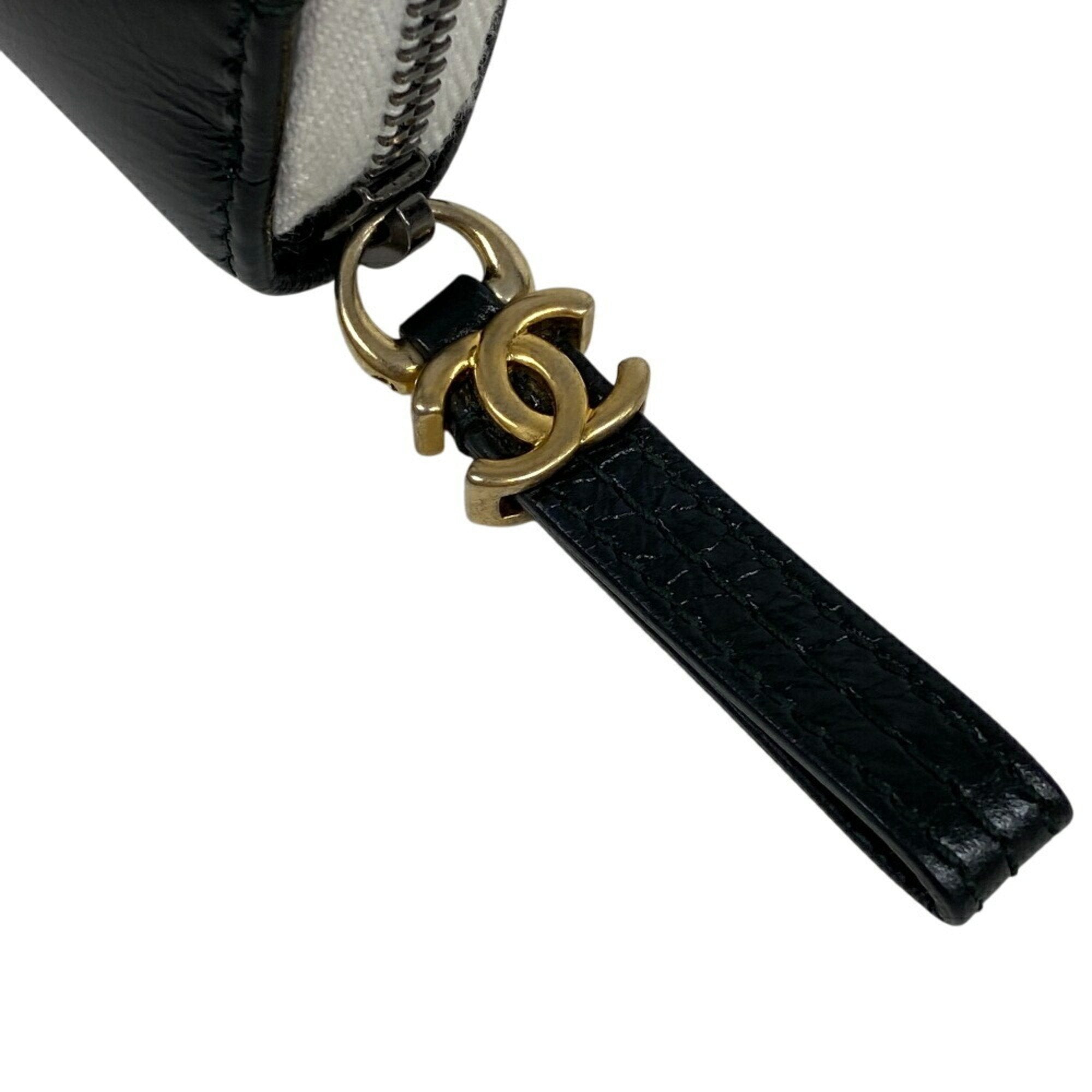 Chanel Black White Leather Coin Purse/Coin Case (Pre-Owned)