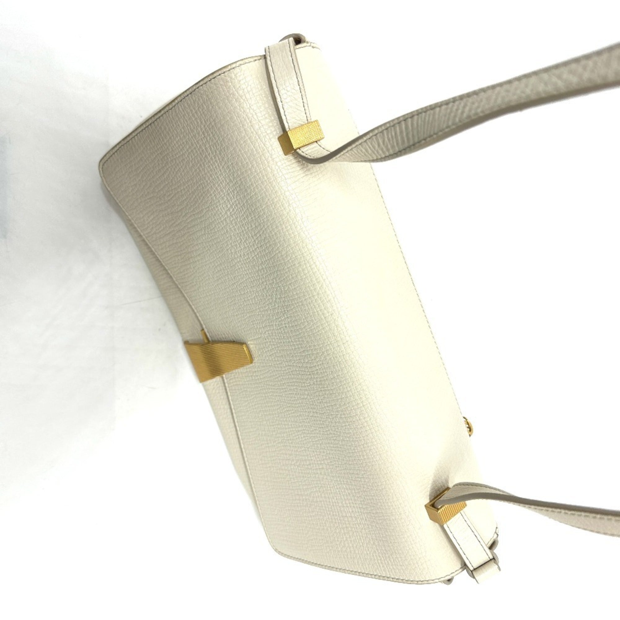 Bottega Veneta Ivory White Leather Shoulder Bag (Pre-Owned)