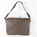 Louis Vuitton Monogram Monogram Shoulder Bag (Pre-Owned)