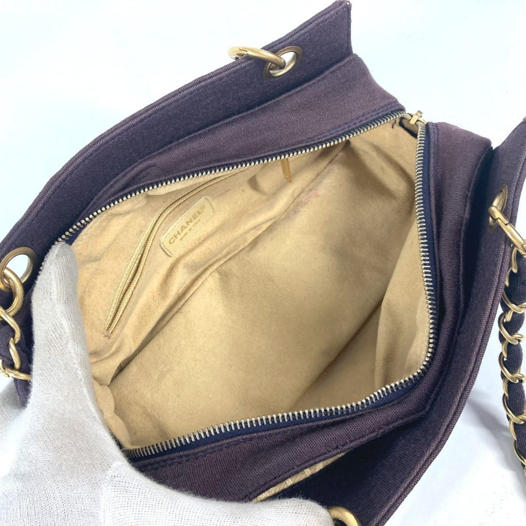 Chanel Purple Jersey Shoulder Bag (Pre-Owned)