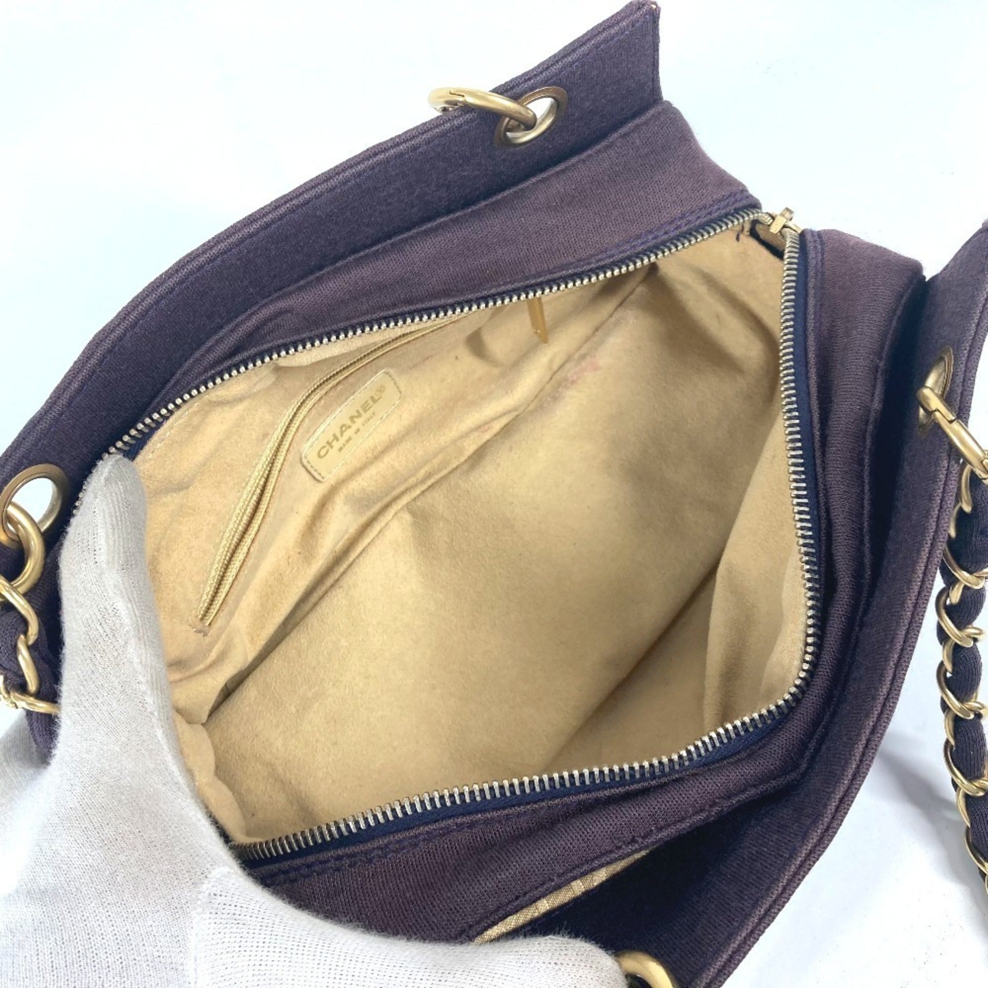 Chanel Purple Jersey Shoulder Bag (Pre-Owned)