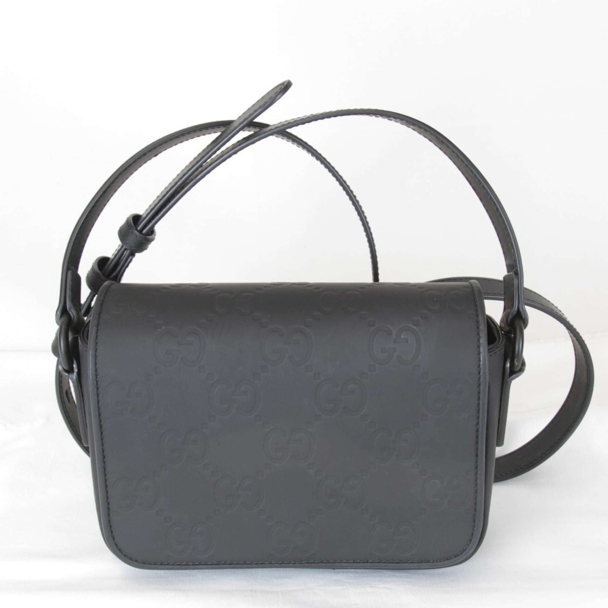 Gucci Black Rubber Shoulder Bag (Pre-Owned)