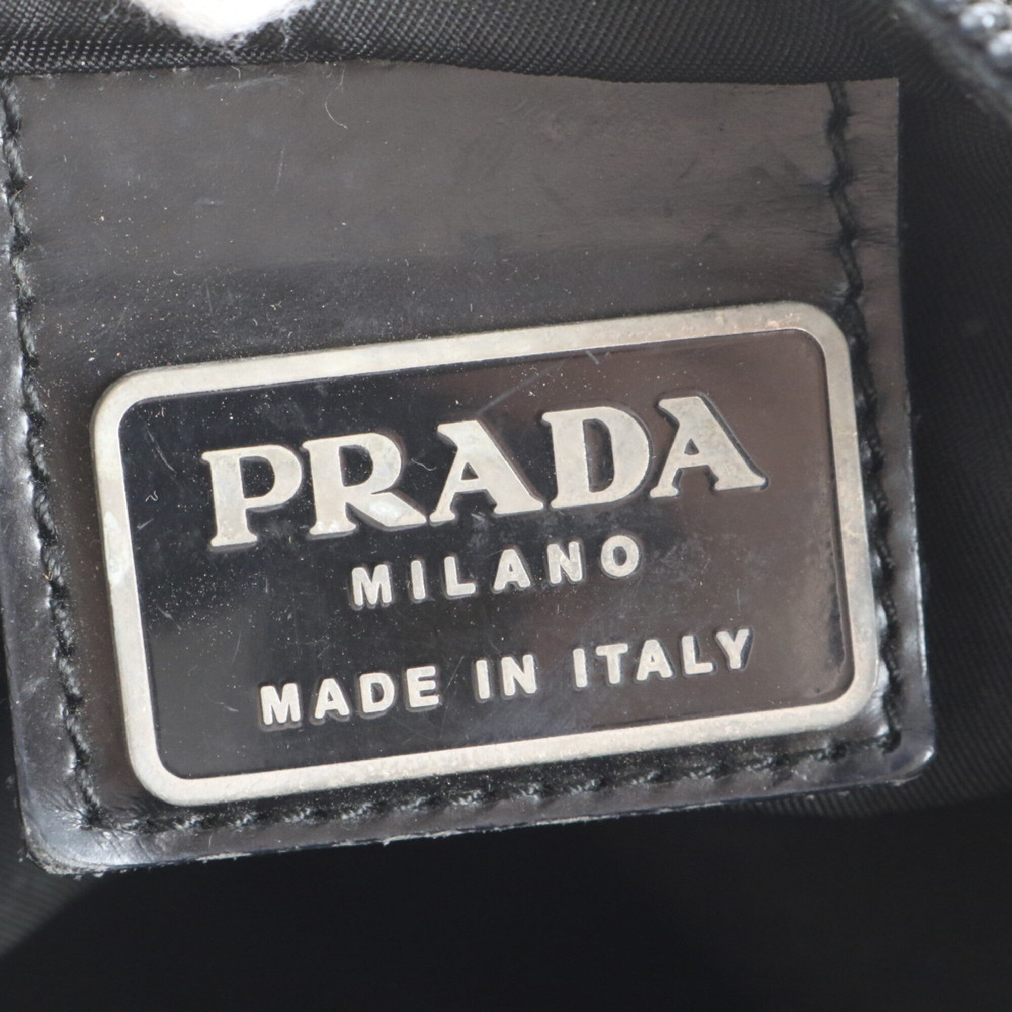 Prada Black Nylon Leather Shoulder Bag (Pre-Owned)