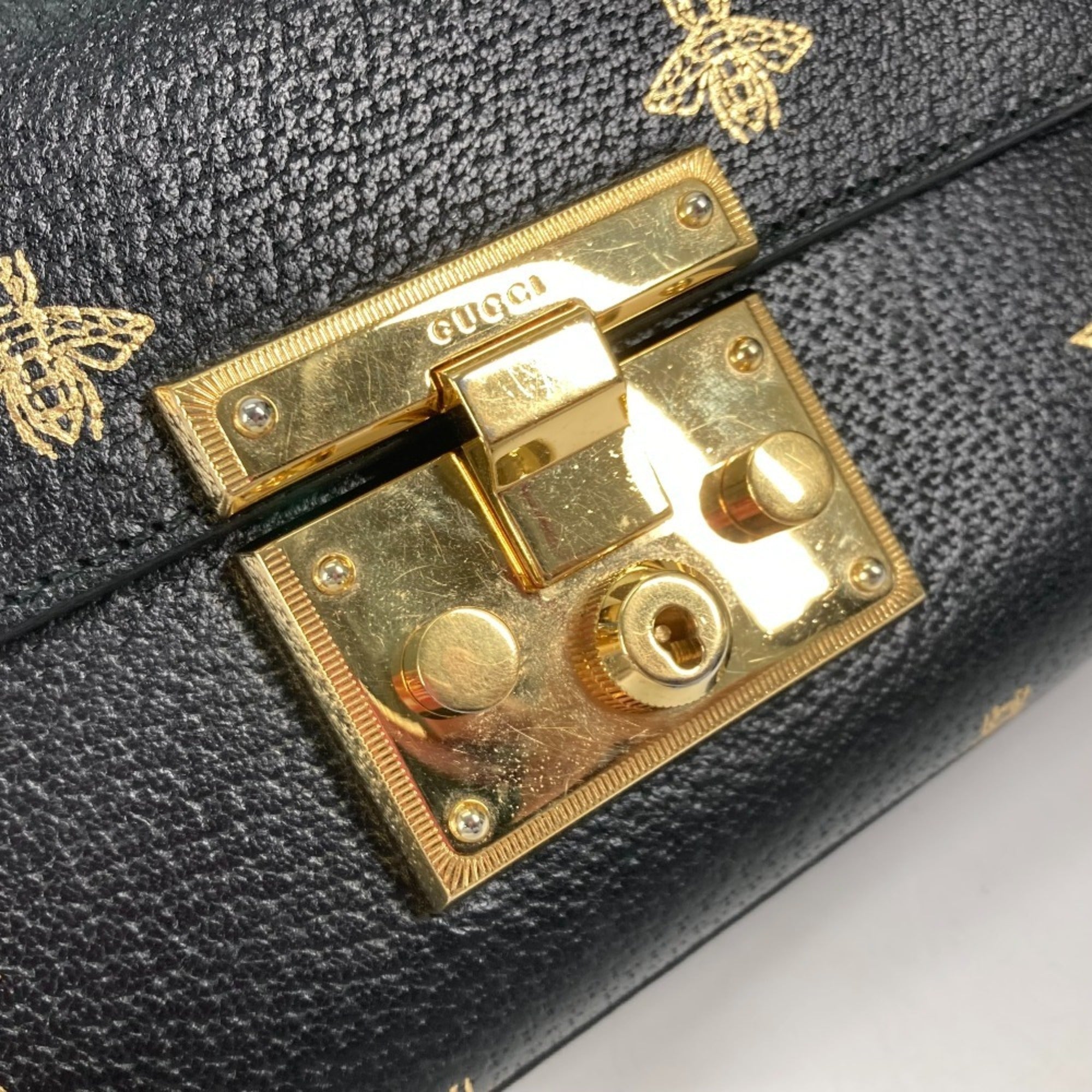 Gucci Black Gold Leather Pochette Shoulder Bag (Pre-Owned)
