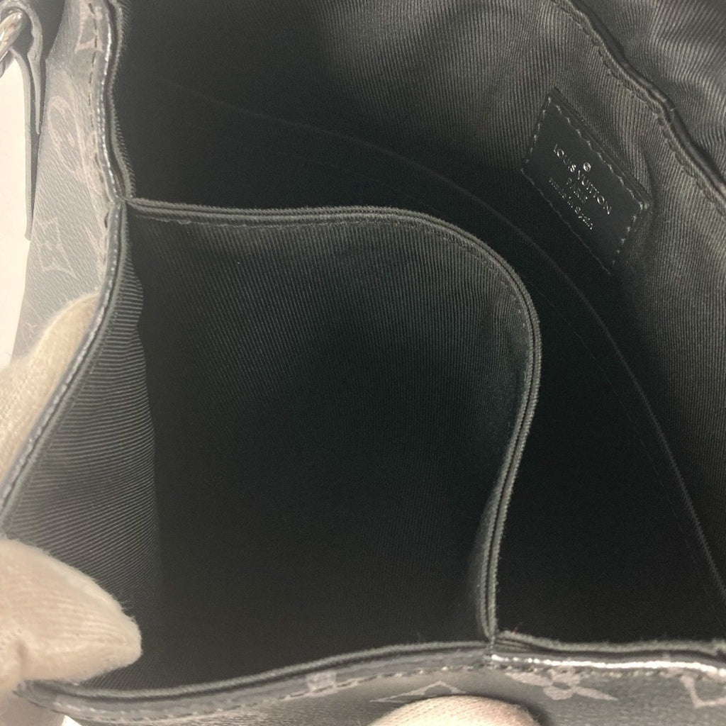 Louis Vuitton Black Monogram Eclipse Shoulder Bag (Pre-Owned)