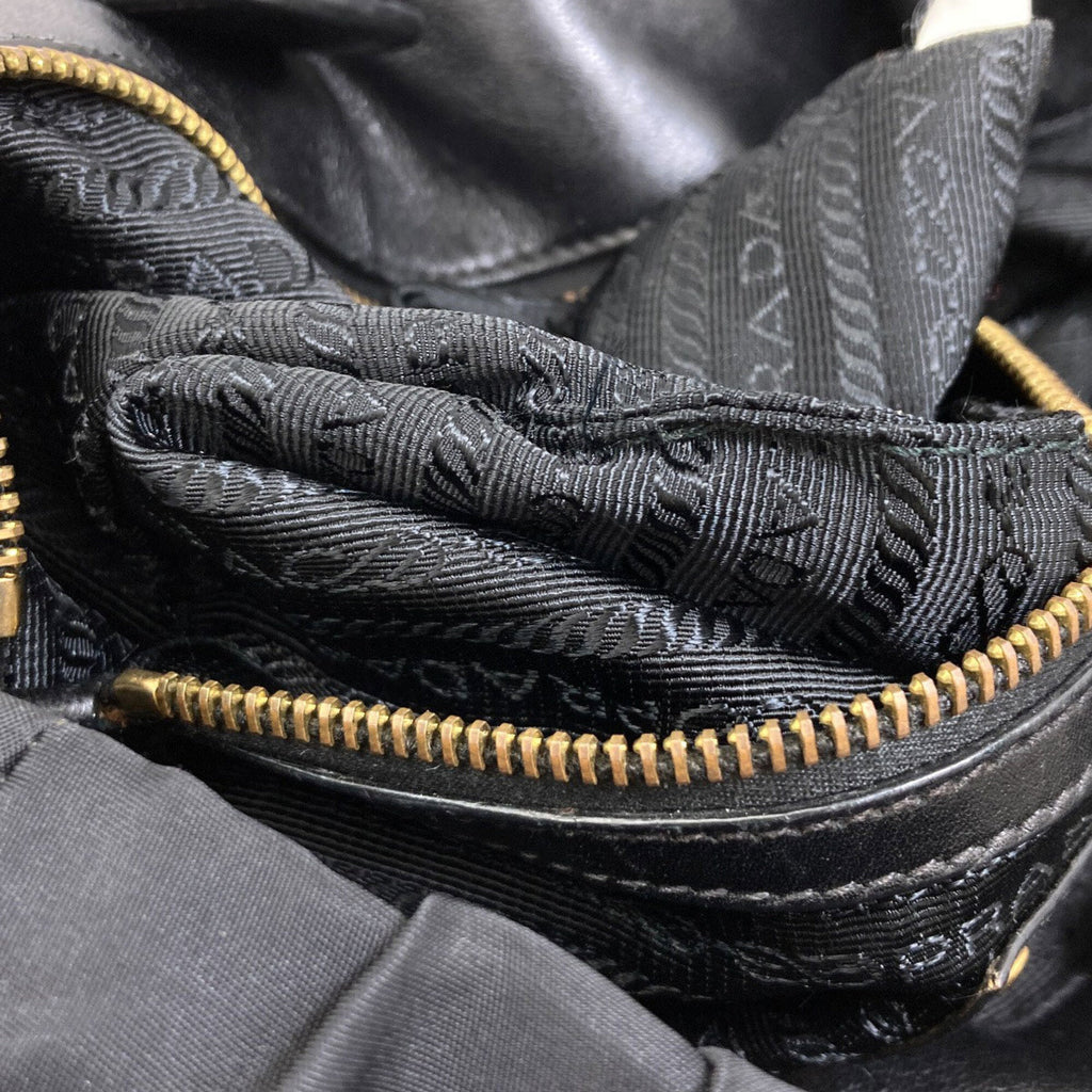 Prada Black Nylon Tote Bag (Pre-Owned)