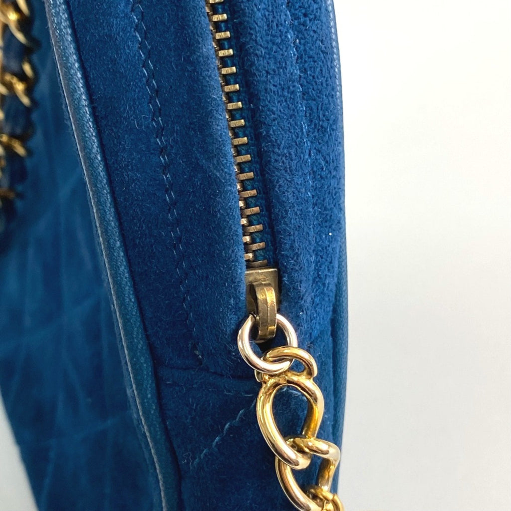 Chanel Blue Leather Handbag (Pre-Owned)