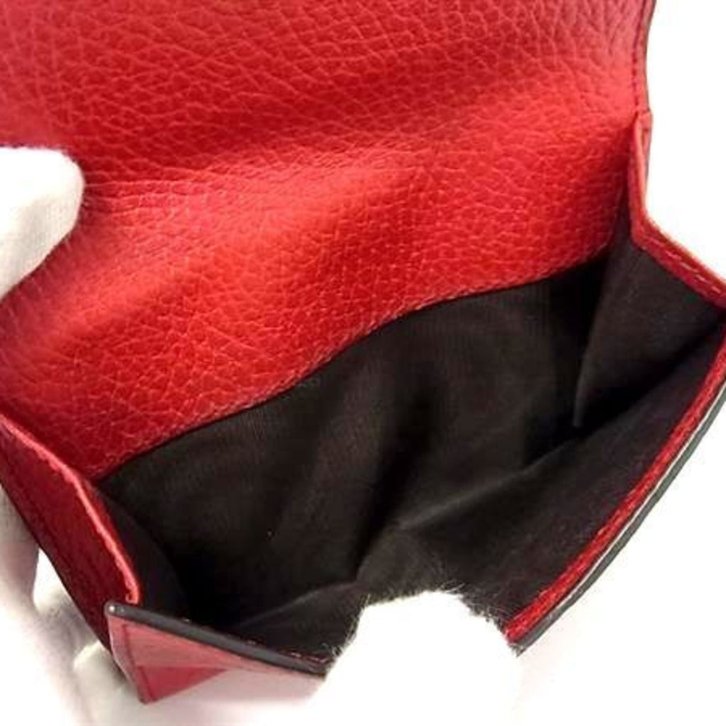 Gucci Red Color Leather Wallet (Bi-Fold) (Pre-Owned)