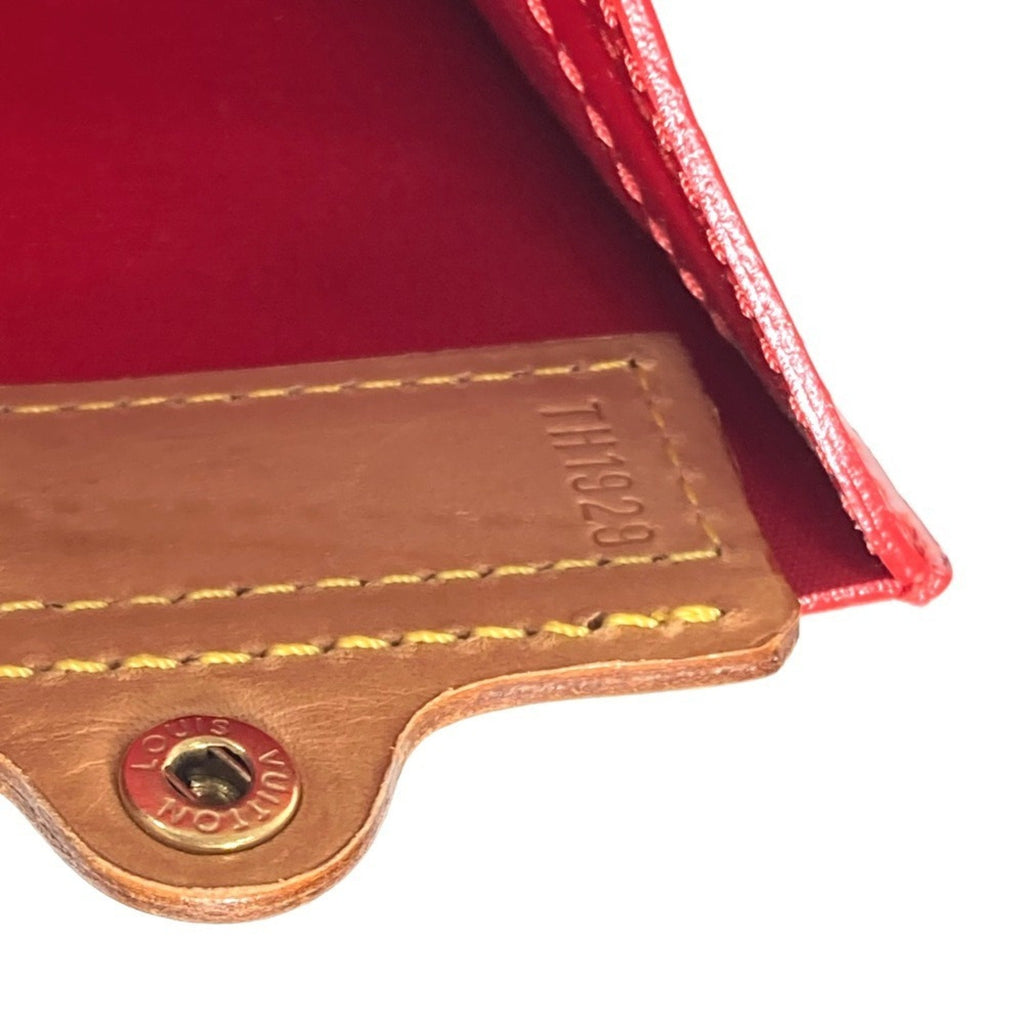 Louis Vuitton Red Color Monogram Vernis Handbag Tote Bag (Pre-Owned)