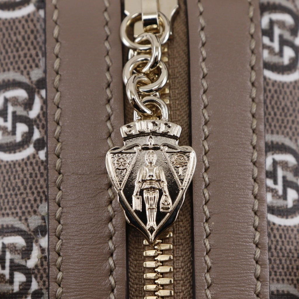 Gucci Brown Pvc Leather Handbag (Pre-Owned)