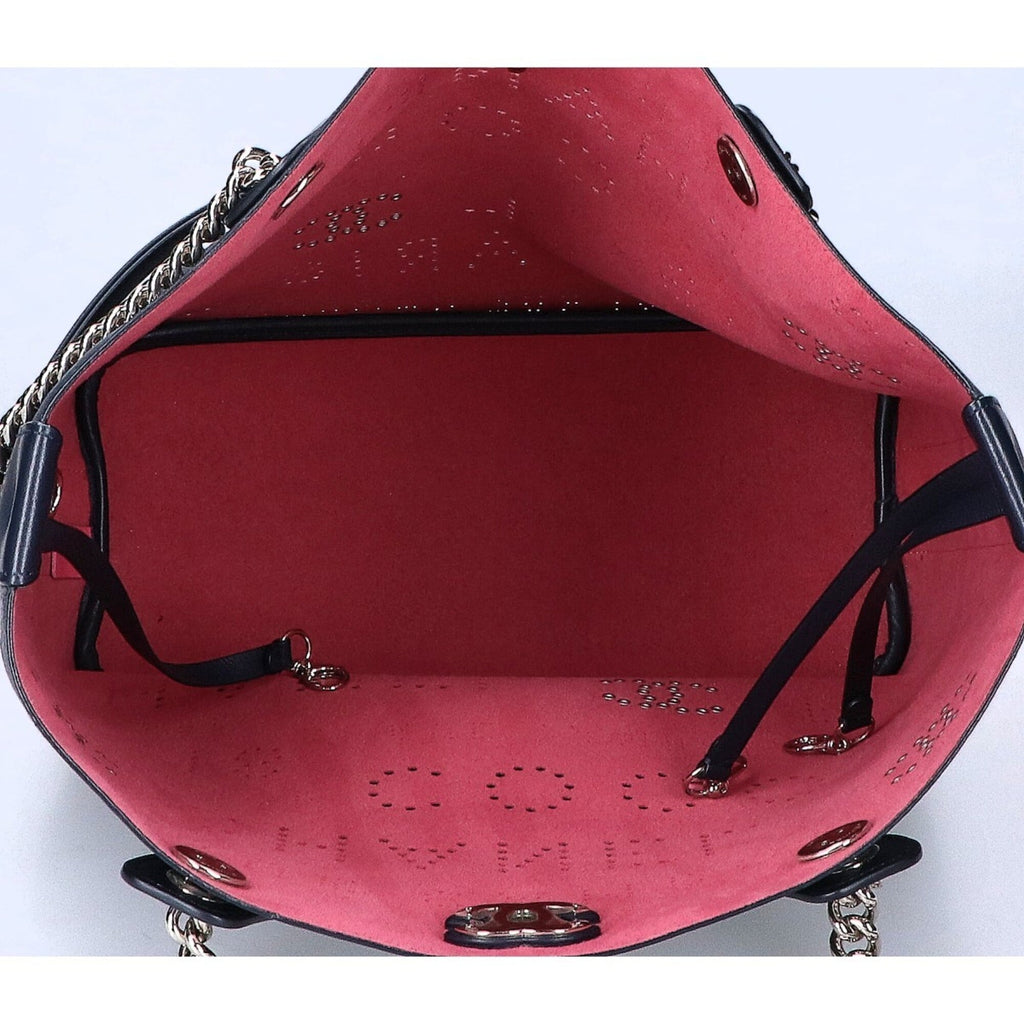 Chanel Navy Leather Handbag (Pre-Owned)