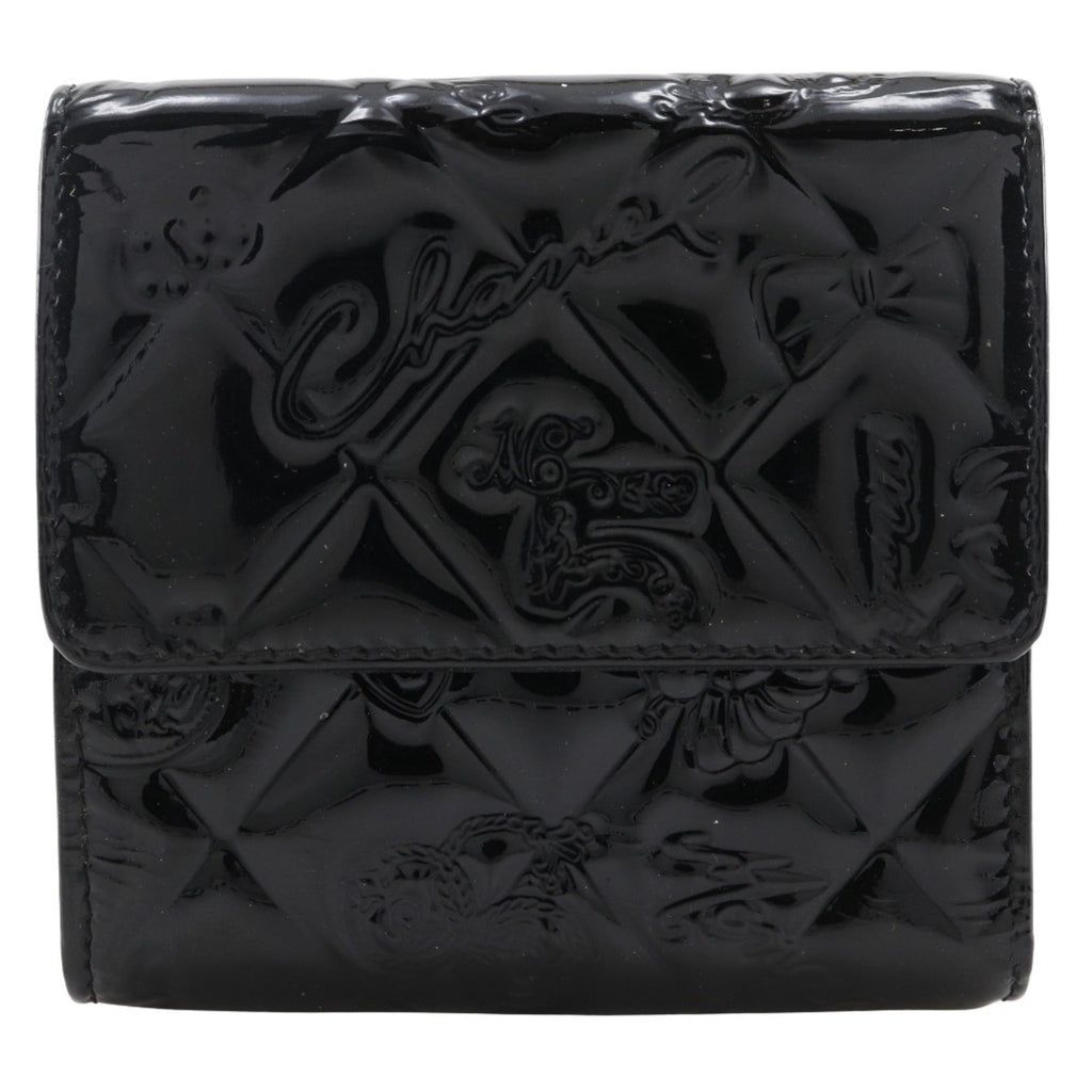 Chanel Black Patent Leather Wallet (Tri-Fold) (Pre-Owned)