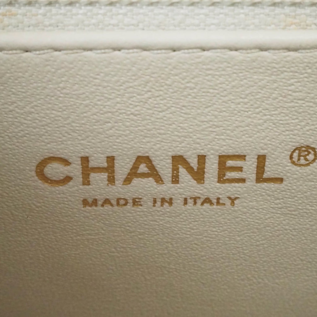 Chanel Light Beige Leather Shoulder Bag (Pre-Owned)