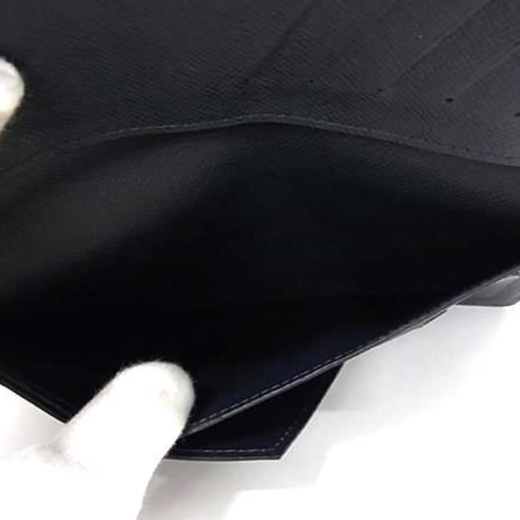 Louis Vuitton Taiga Boreal Navy Taiga Leather Long Wallet (Bi-Fold) (Pre-Owned)