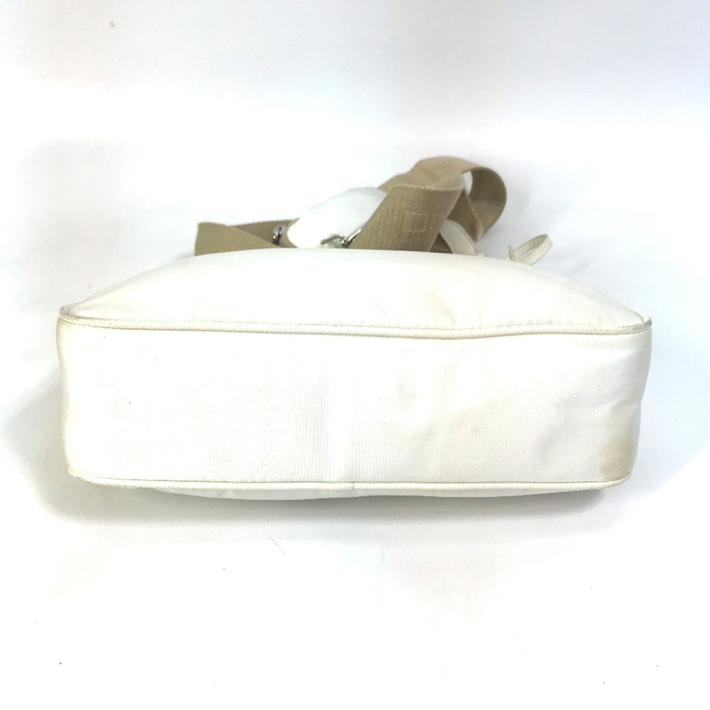 Prada White Cloth Shoulder Bag (Pre-Owned)
