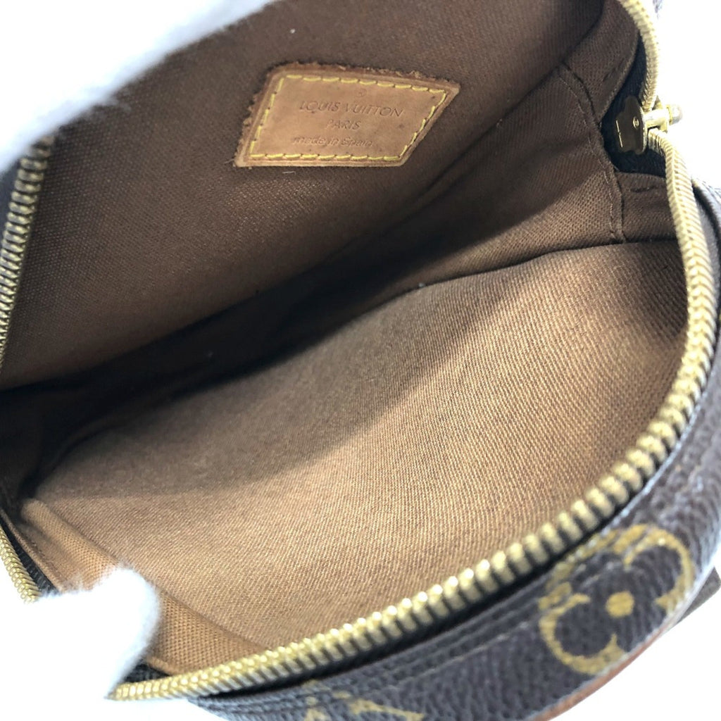 Louis Vuitton Brown Other Shoulder Bag (Pre-Owned)