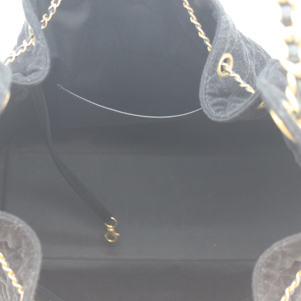 Chanel Black Denim Shoulder Bag (Pre-Owned)