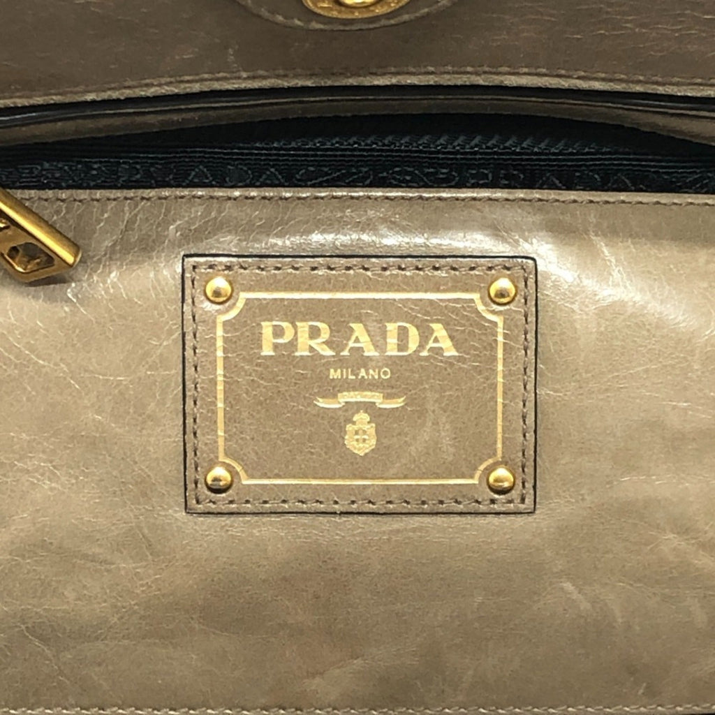 Prada Brown Leather Handbag Shoulder Bag Tote Bag (Pre-Owned)