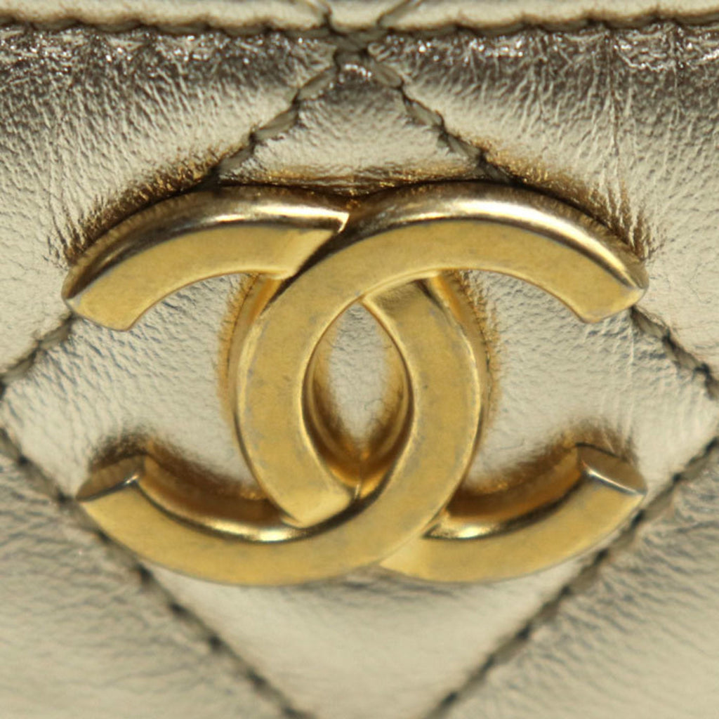 Chanel Matelasse Gold Leather Clutch Bag (Pre-Owned)