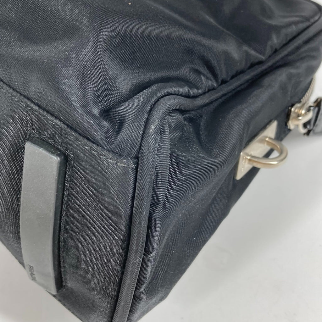 Prada Black Nylon Handbag (Pre-Owned)