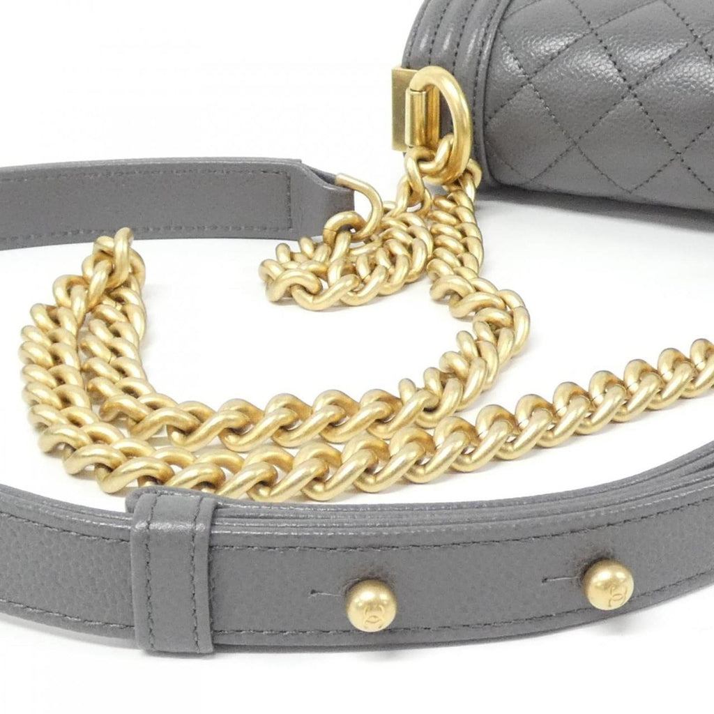 Chanel Boy Chanel Gray Grained Calfskin Shoulder Bag (Pre-Owned)