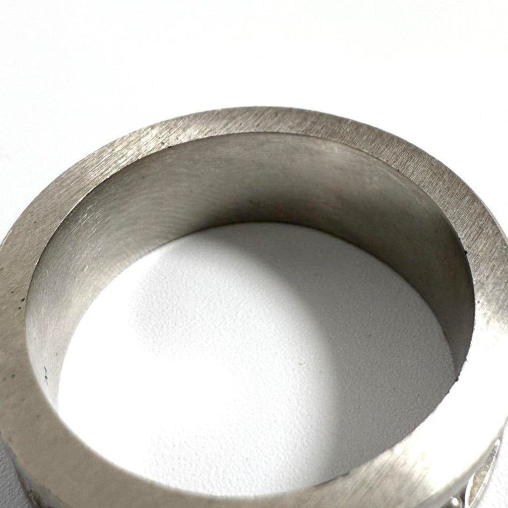 Louis Vuitton Artificial Pearl Metal Band Ring (Pre-Owned)