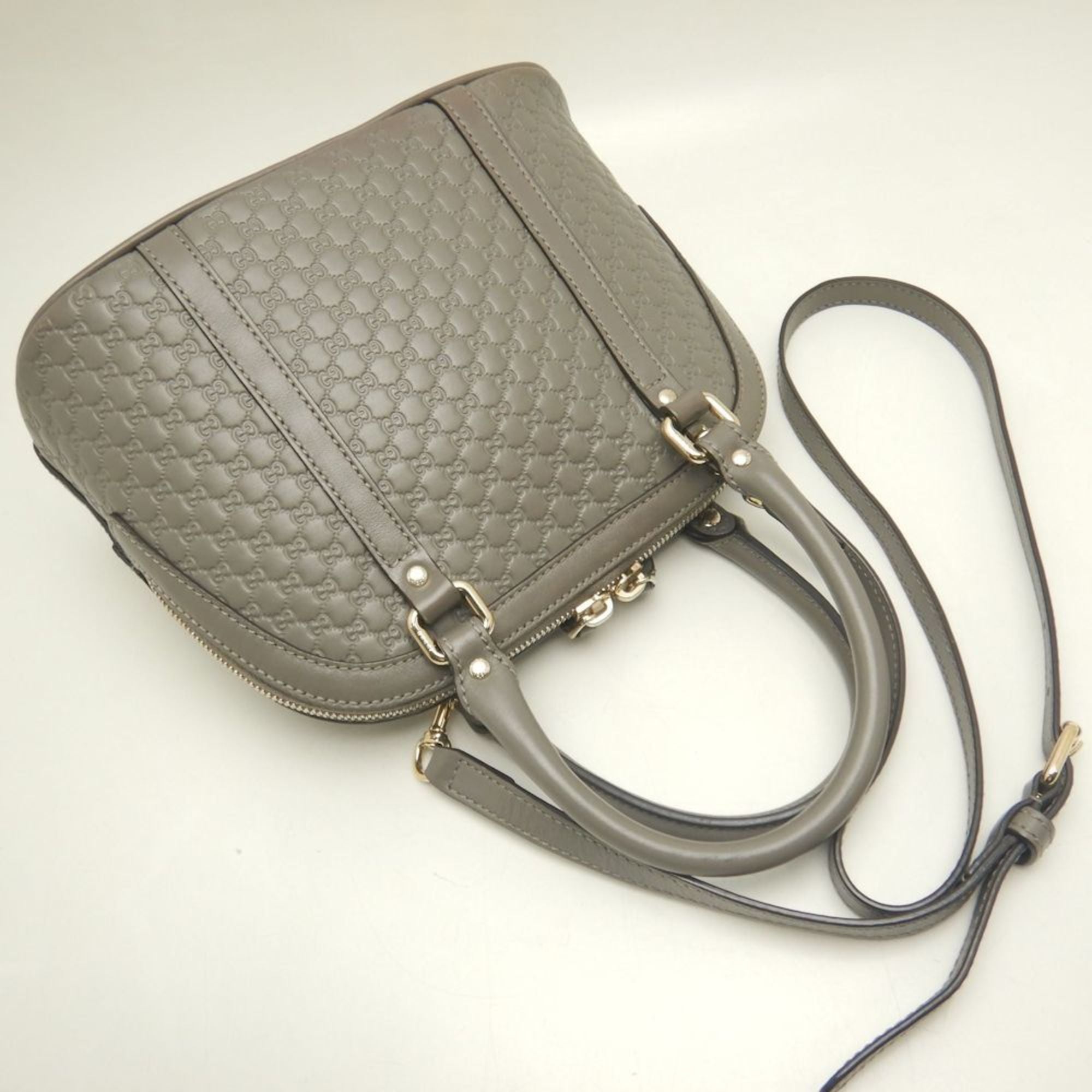 Gucci Microguccissima Gray Leather Handbag (Pre-Owned)