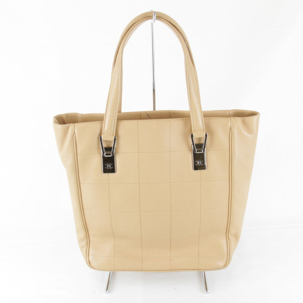 Chanel Beige Leather Tote Bag (Pre-Owned)